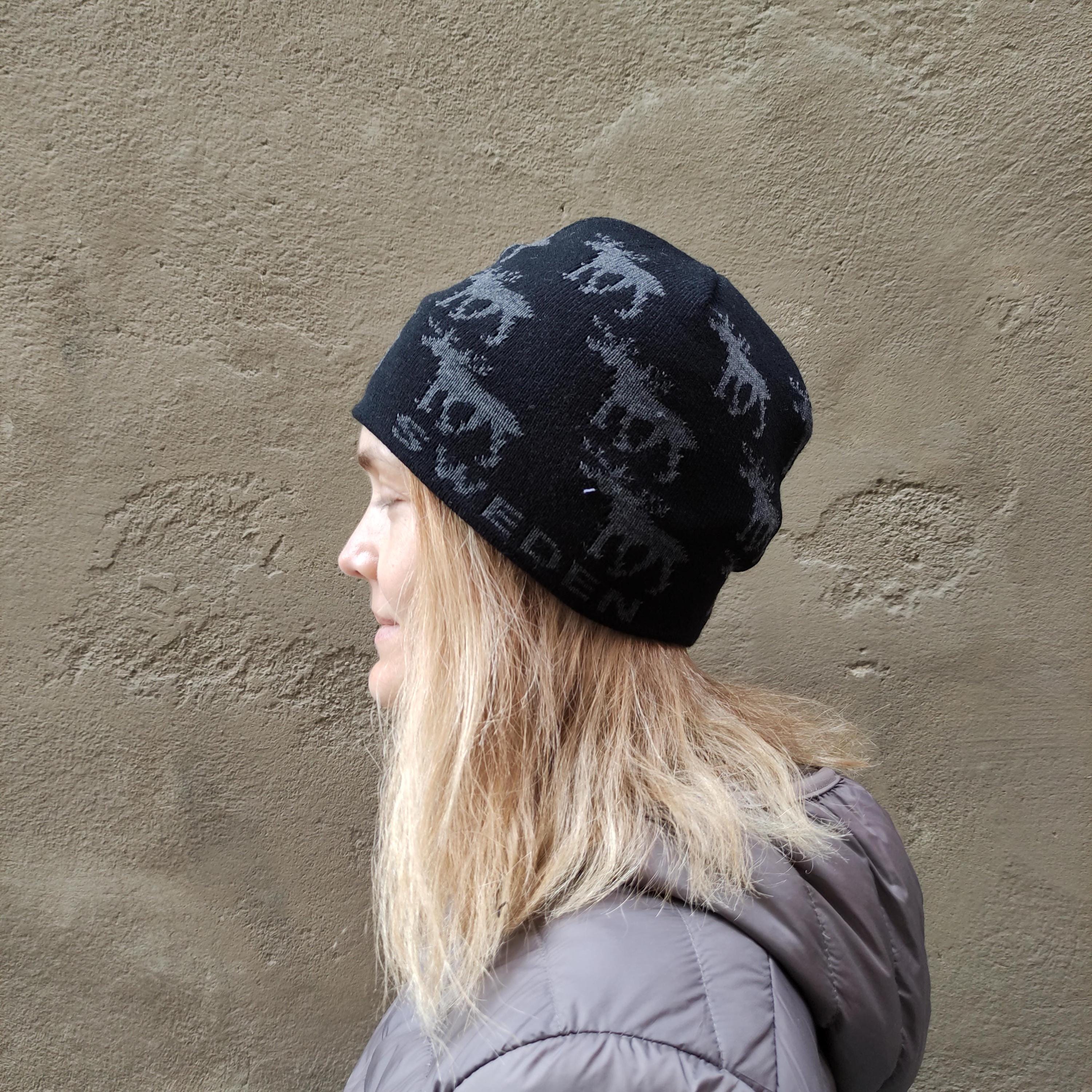 Merino Wool Beanie - Hand Knitted Scandinavian Wool Hat with Reindeer Knit Pattern