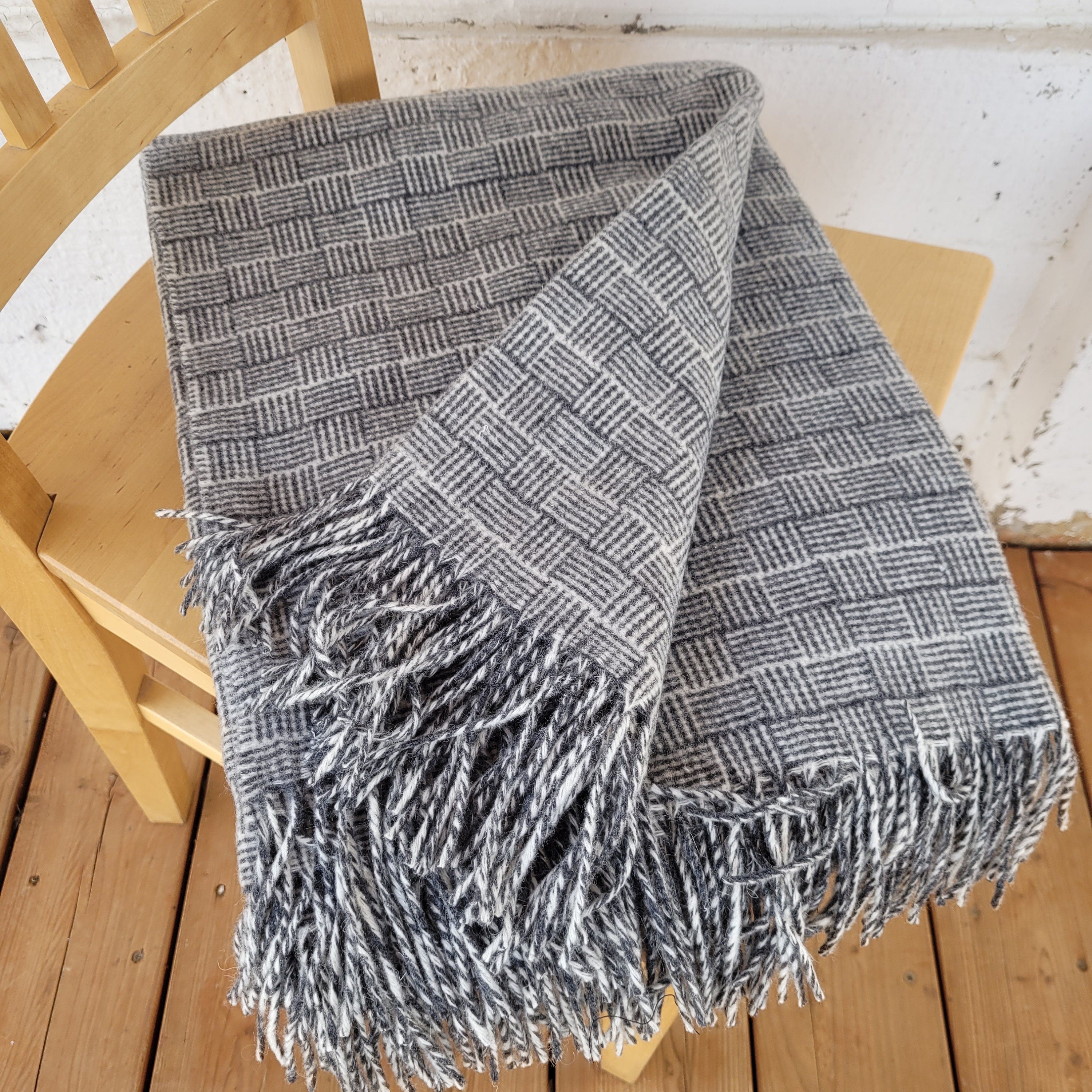 LOTA natural wool blanket in net pattern Merino wool washable couch sofa  throw plaid natural lightweight aesthetic reversible minimalist