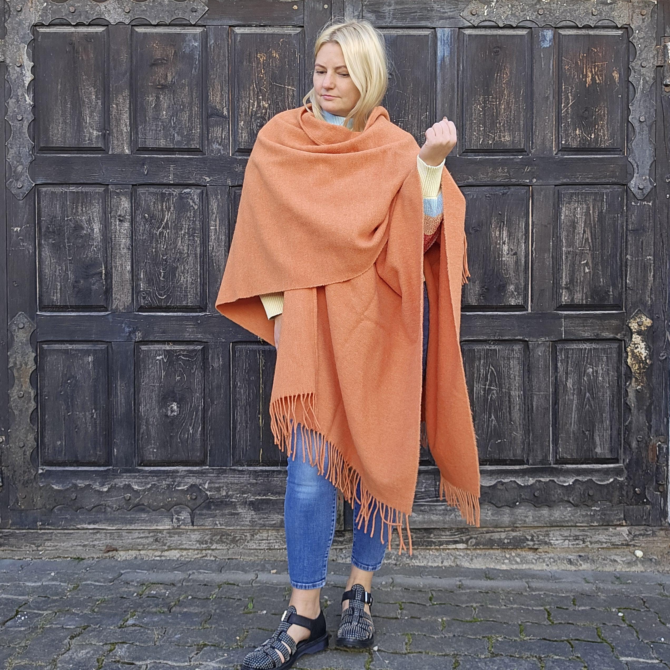 Merino Wool Poncho Umea - Gray Wool Cape Wrap With Classic Fringe, Reversible Outdoor Shawl