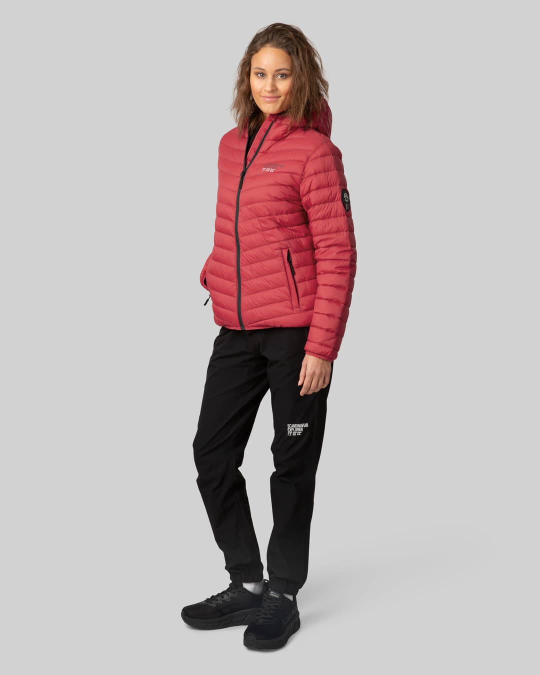 Scandinavian explorer  - Down Jacket Ultra Light Women - Red