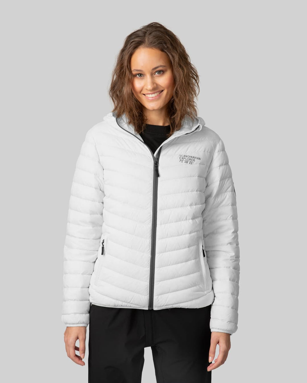 Scandinavian explorer  - Down Jacket Ultra Light Women - White