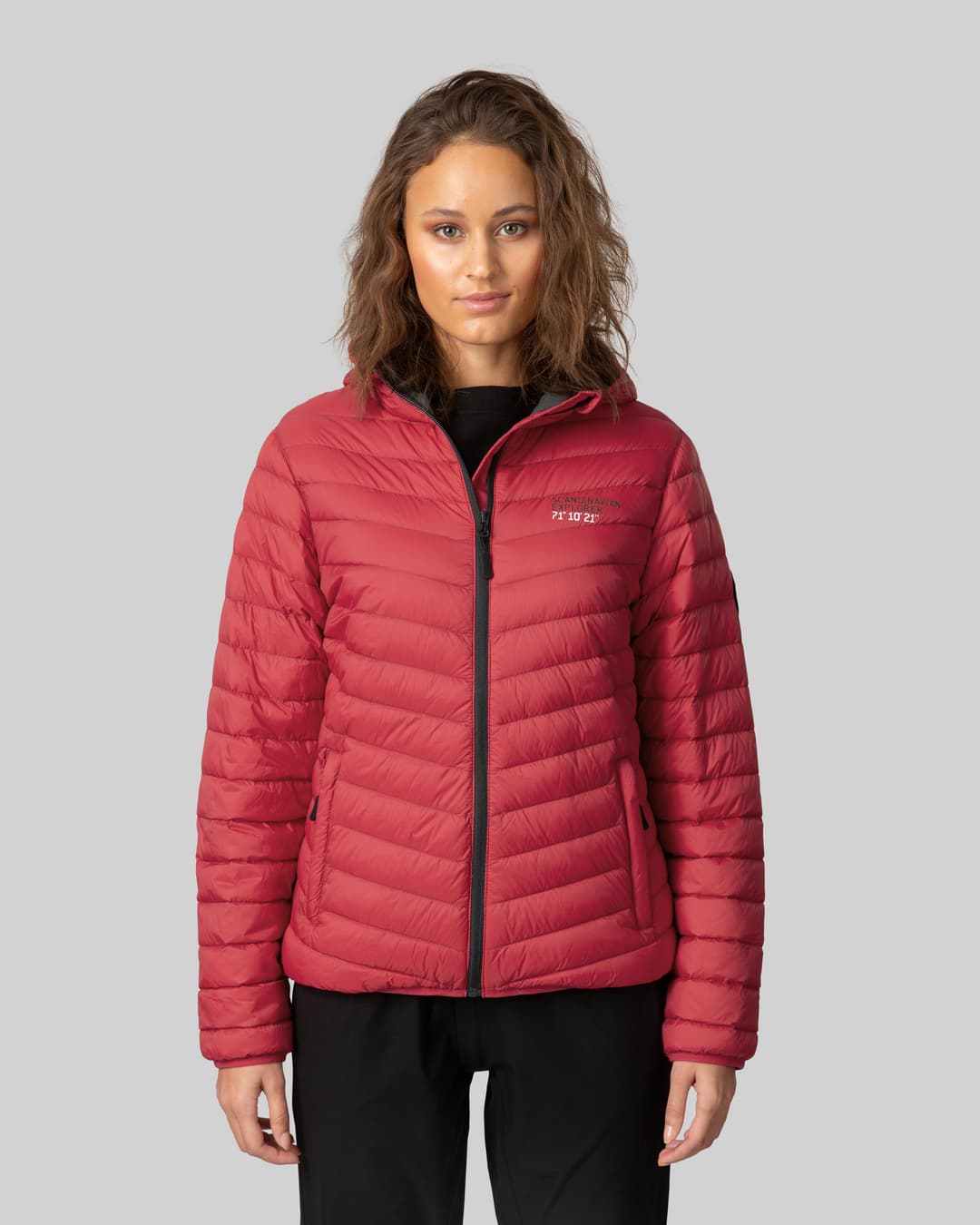 Scandinavian explorer  - Down Jacket Ultra Light Women - Red