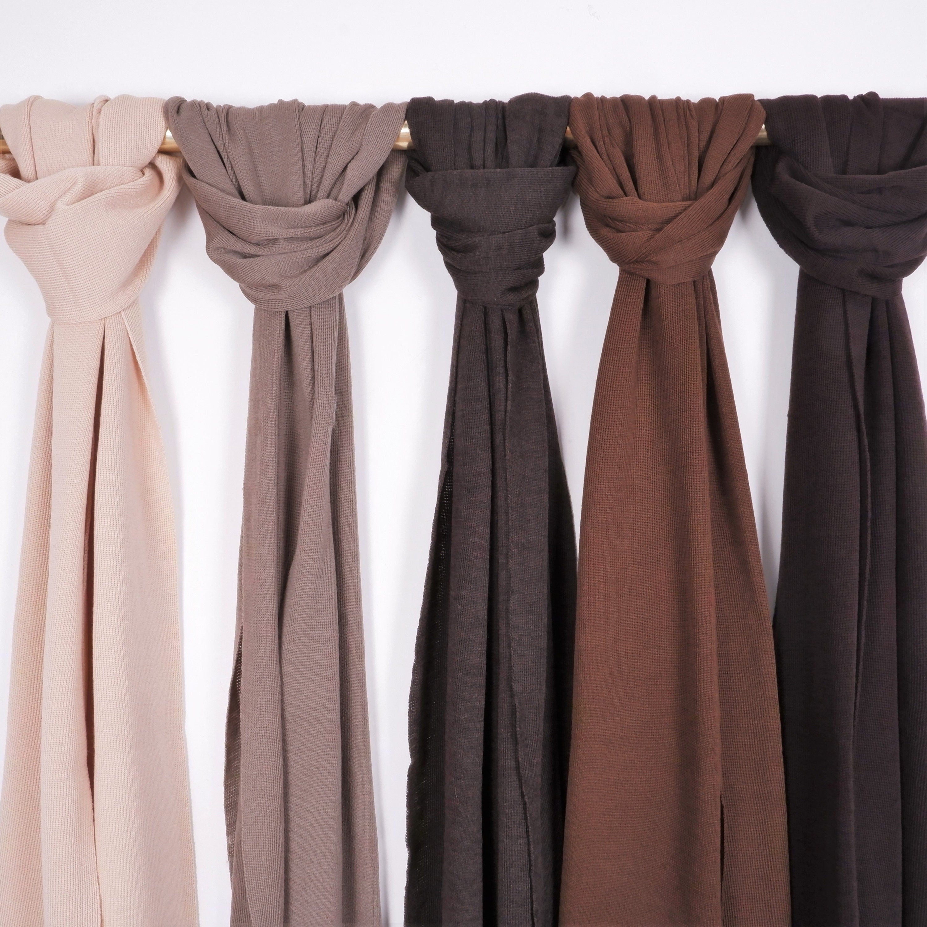 Merino Wool Scarf – Lightweight Thermal Wool Accessory | Soft Breathable Neckwear