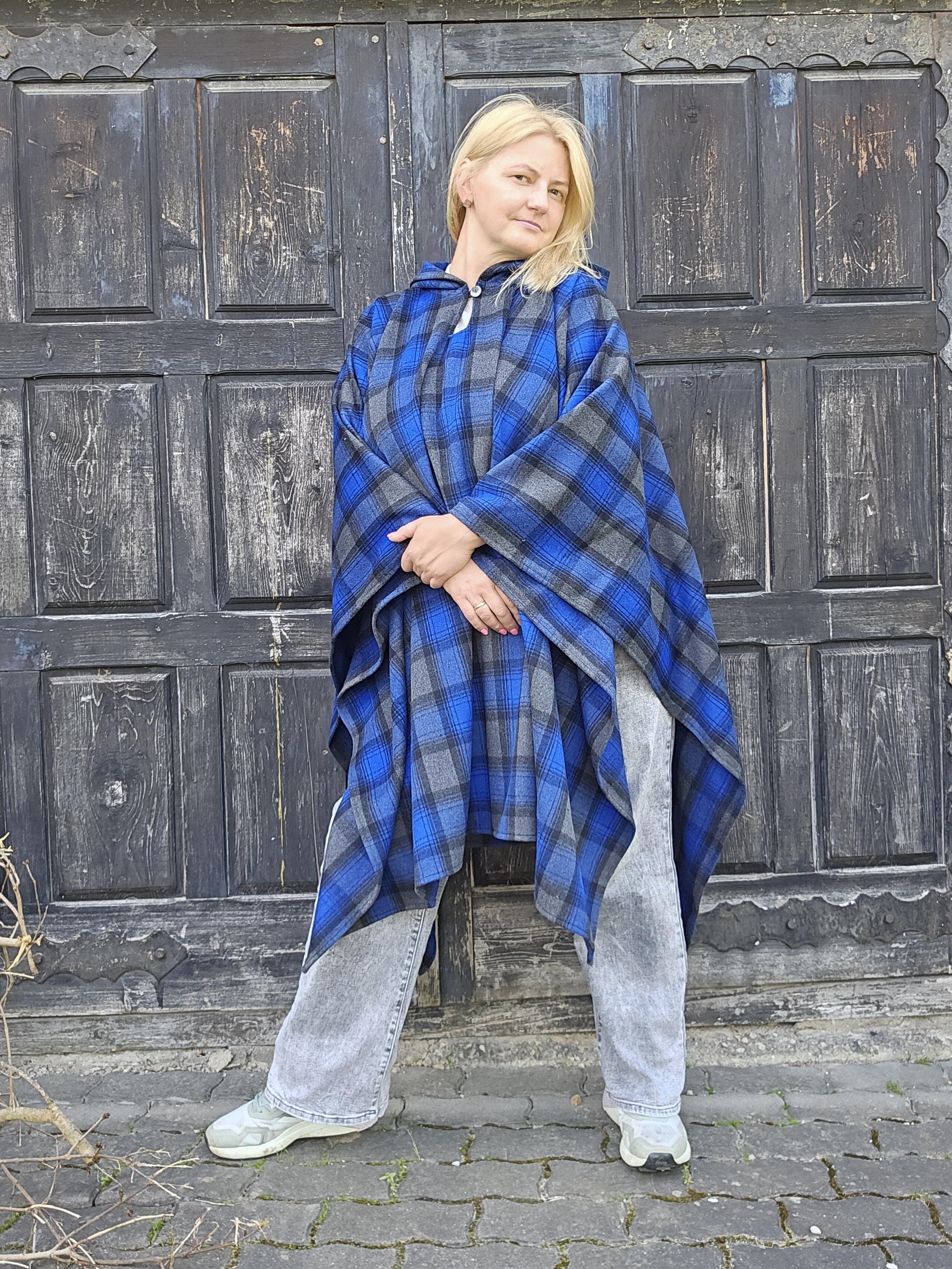 Wool Poncho Oland - Unisex Ruana Cape | Blue Wool Blanket | Comfortable Outdoor Shawl