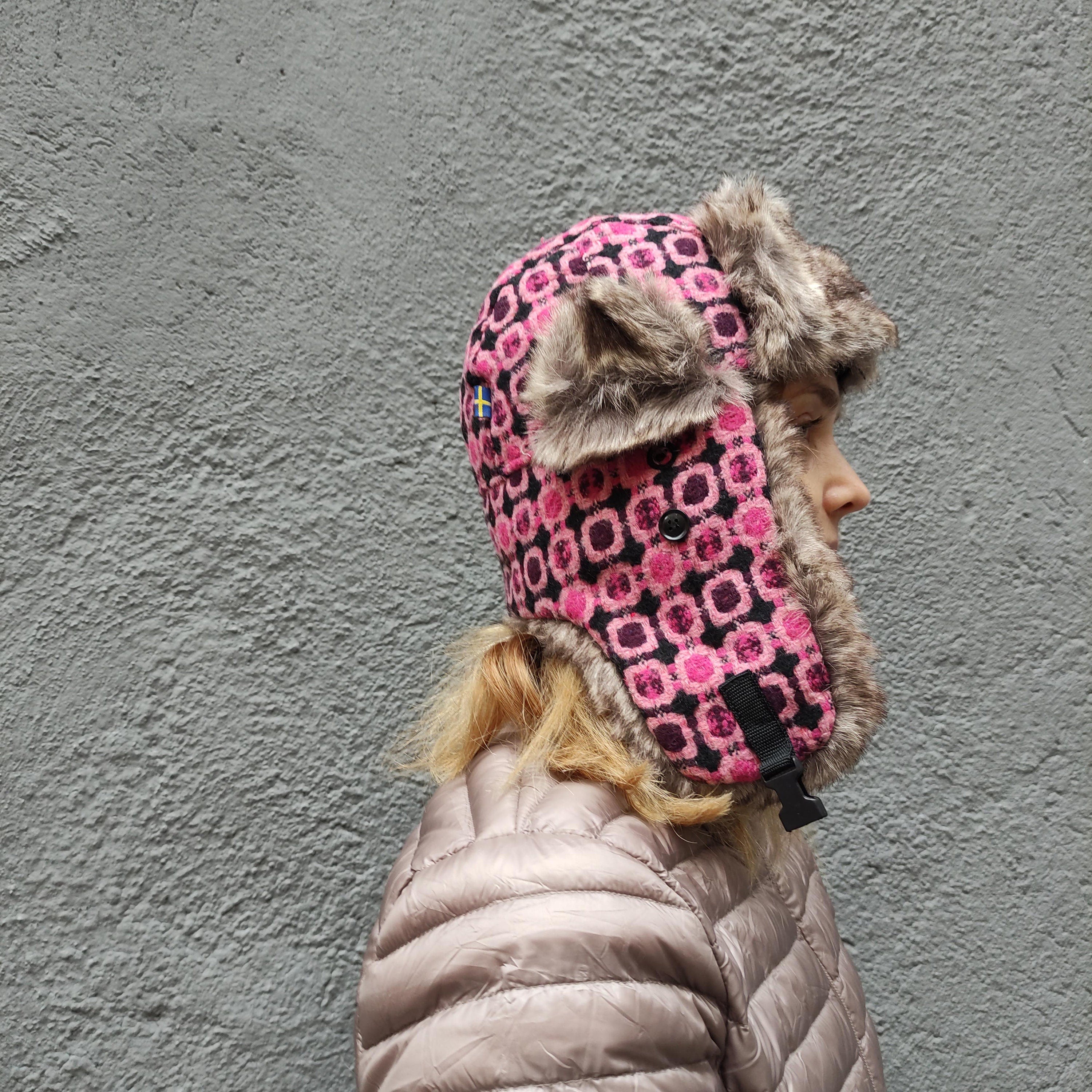 Aviator Wool Hat – Colorful Winter Trapper Hat with Faux Fur Lining & Snap Strap