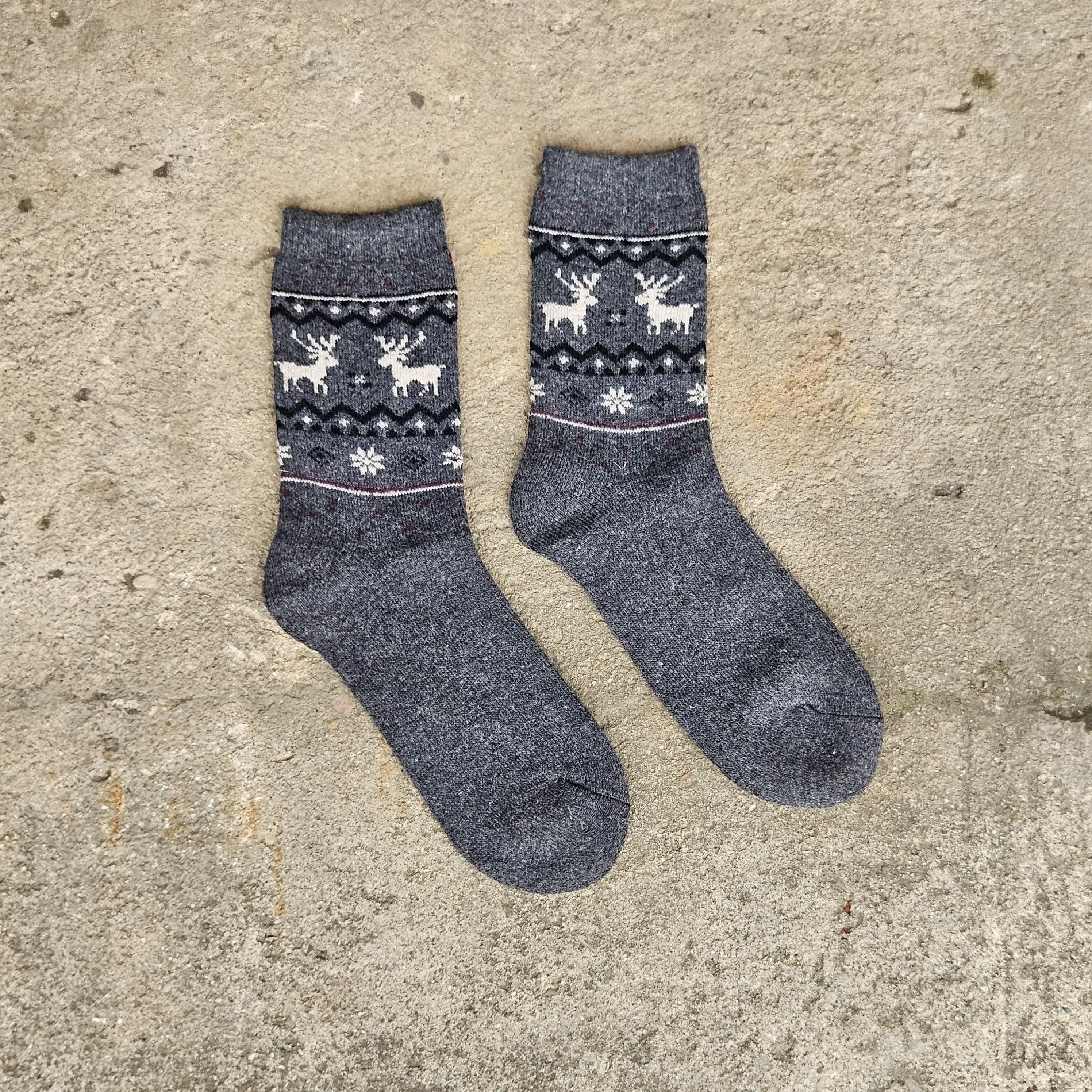 Thin Merino Wool Socks - Nordic Warm Reindeer Pattern Thermal Outdoor Socks