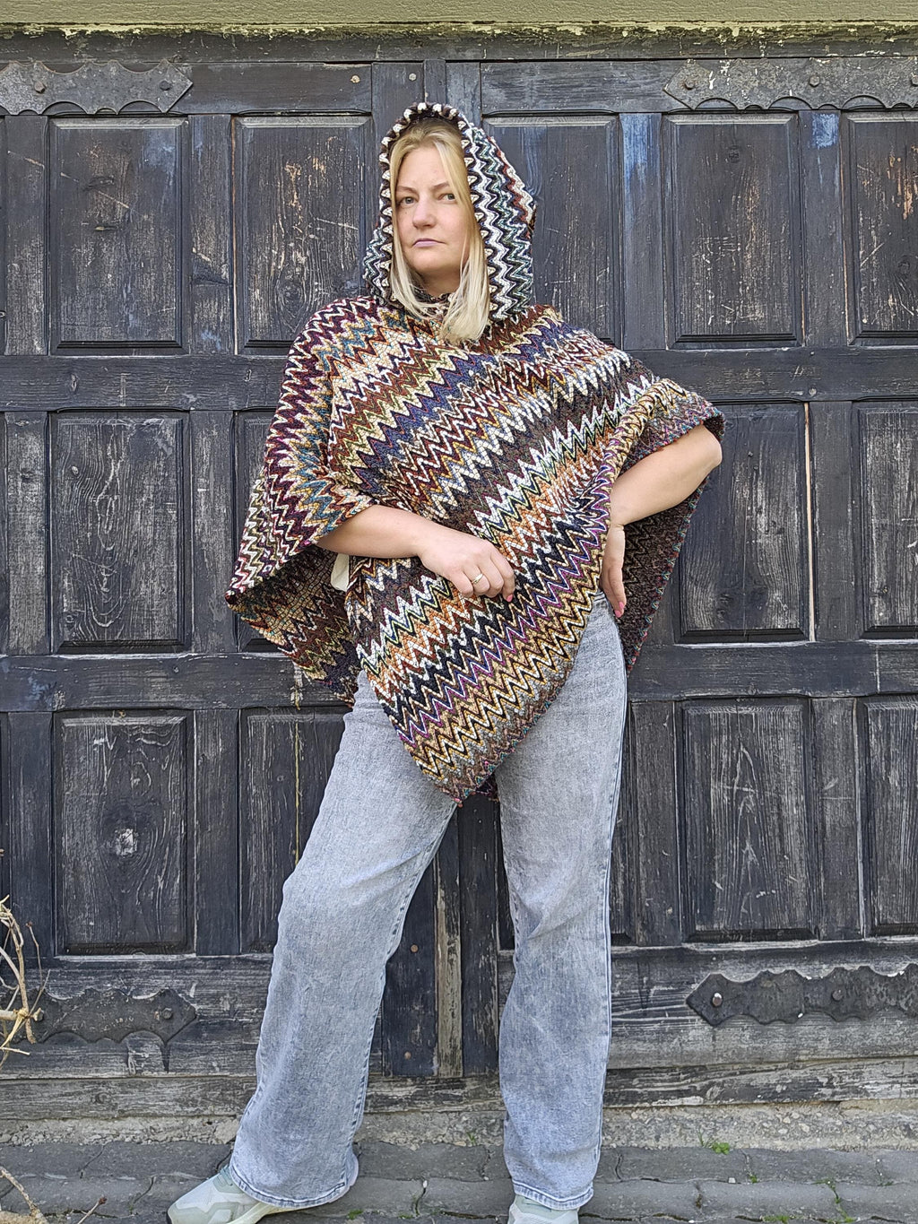 Wool Blanket Poncho Kiruna - Hooded Grey Wool Cape | Comfortable Unisex Outdoor Ruana