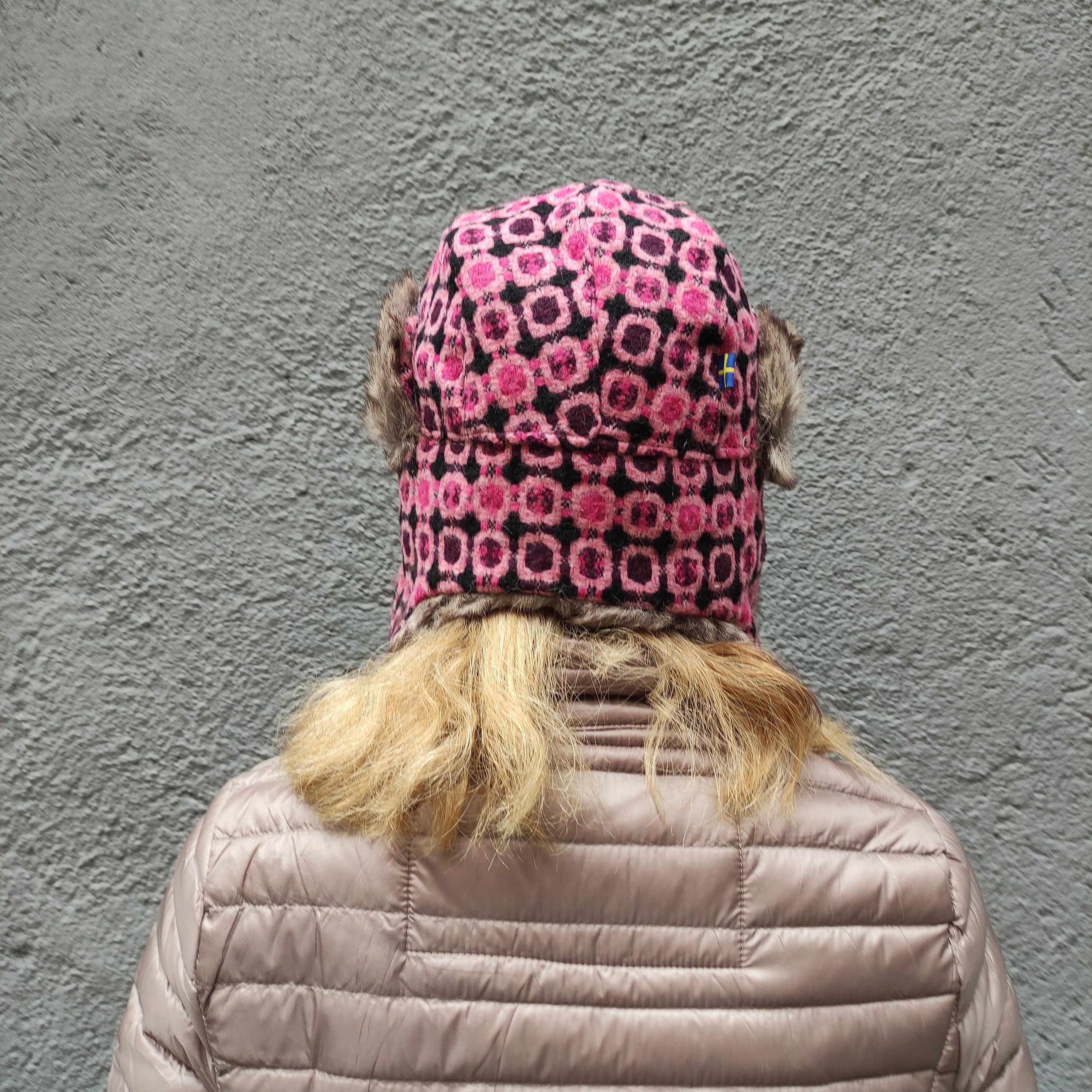 Aviator Wool Hat – Colorful Winter Trapper Hat with Faux Fur Lining & Snap Strap