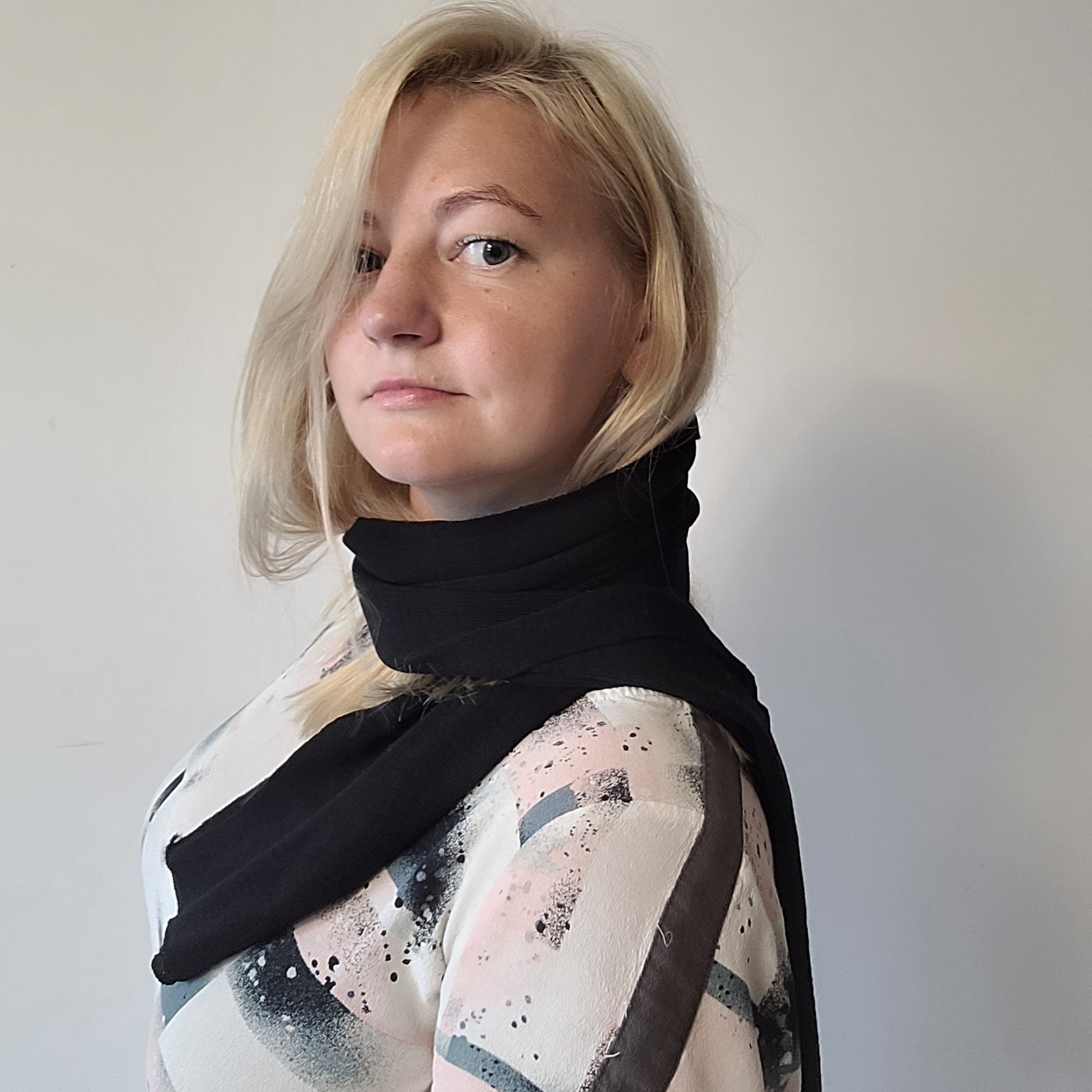 MERINO WOOL SCARF - Black/ Extra soft lightweight washable wool scarf for women and men/ 100% merino wool/ Valentines day gift idea for him