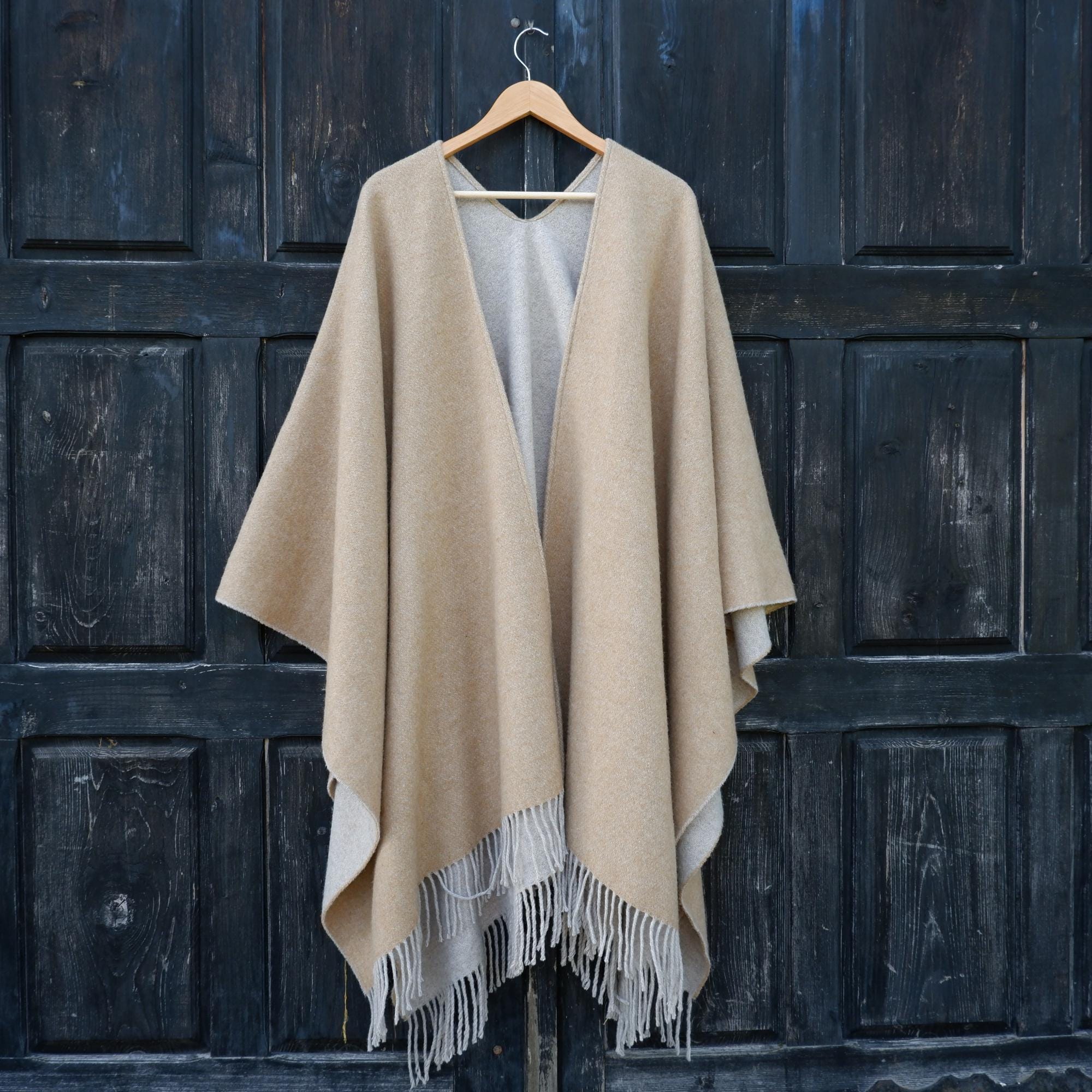 Merino wool PONCHO Ruana - 100% wool WRAP beige - lambswool wool cape for outdoor Open front cape shawl with fringes UMEA