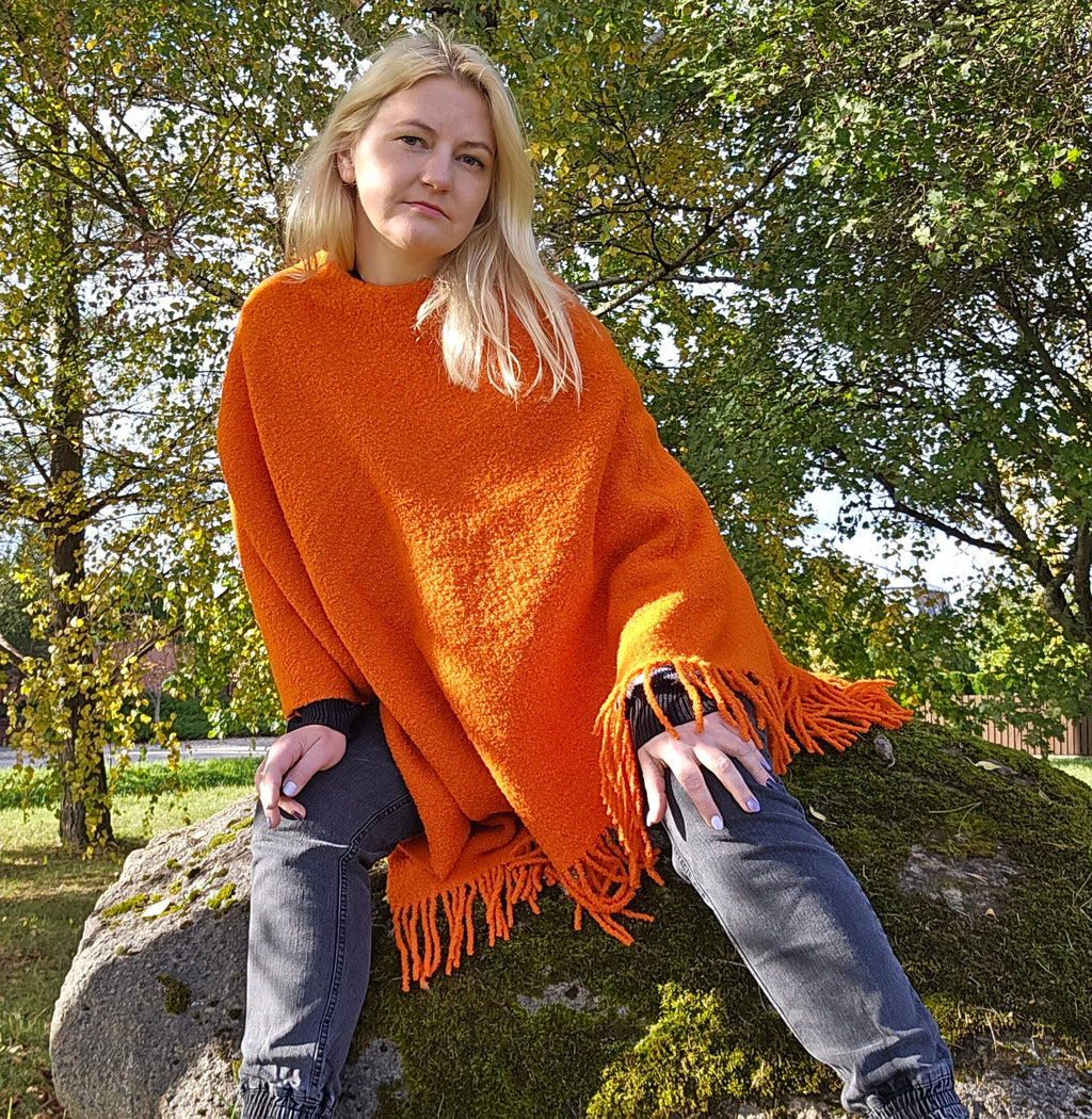 Wool Blanket Poncho – Hooded Wool Cape With Fringes, Comfortable Outdoor Wrap