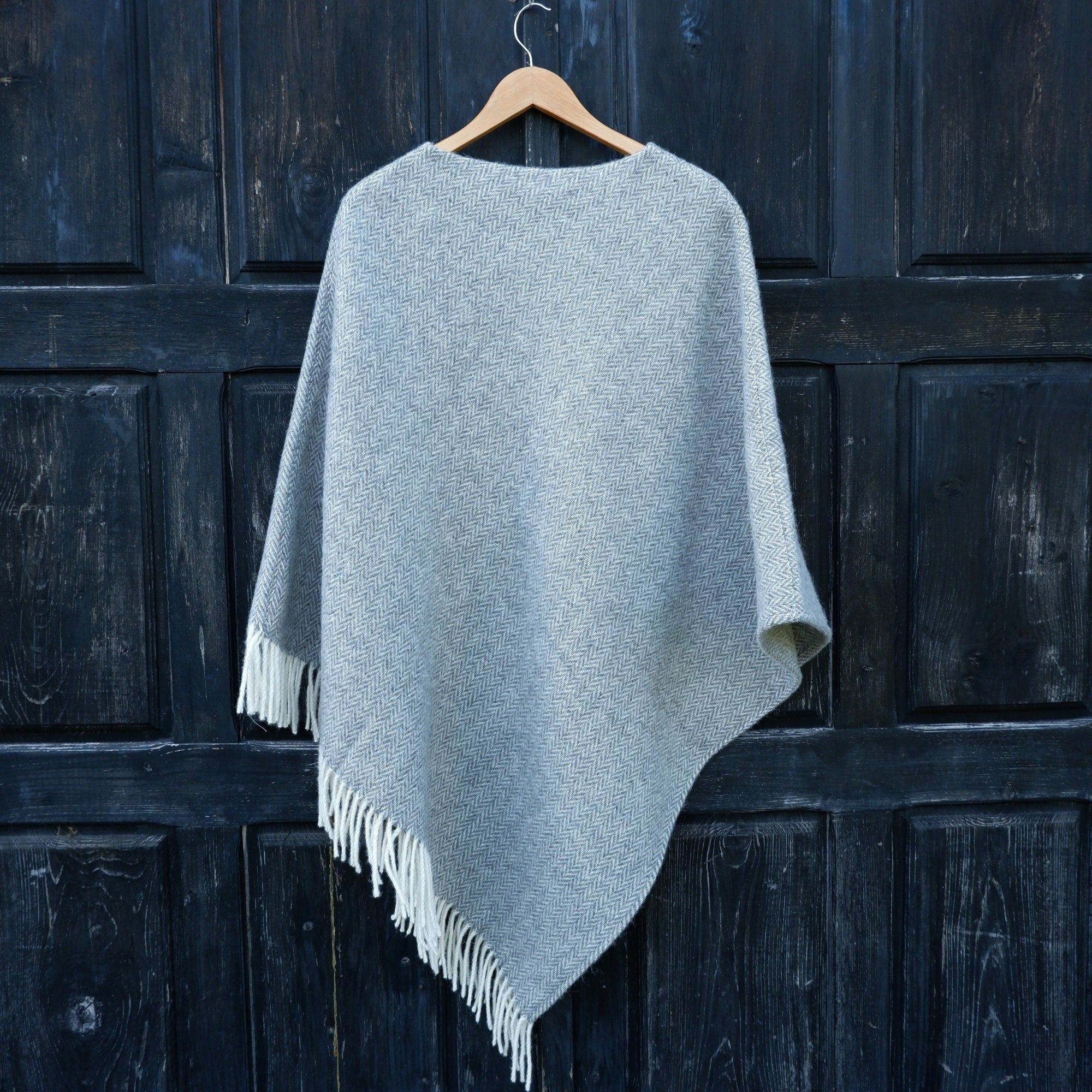 Wool Blanket Poncho Kiruna - Hooded Grey Herringbone Ruana with Fringes | Comfortable Outdoor Cape