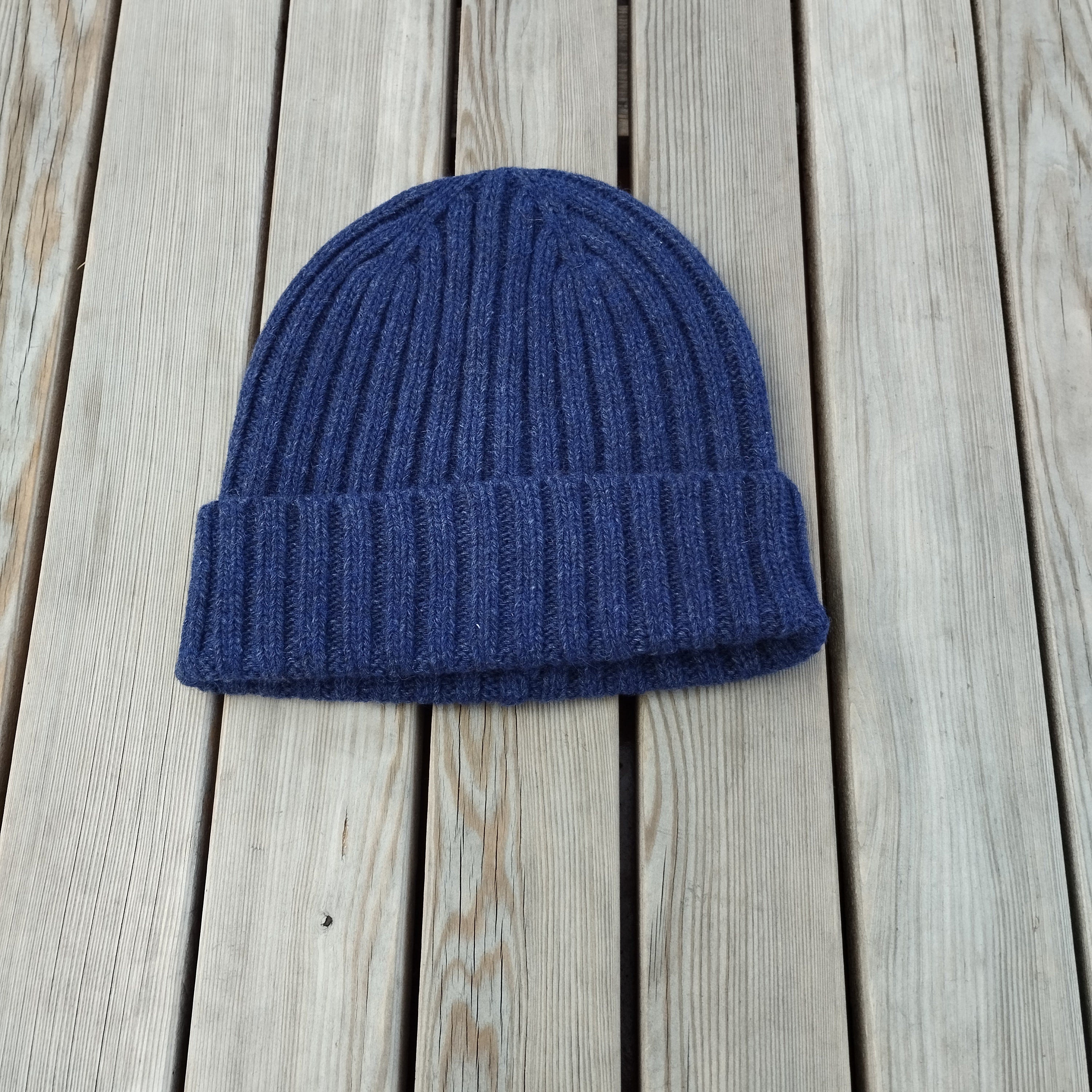 Chunky Merino Wool Beanie – Unisex Winter Hat | Soft Knit Cap, Cuffed & Cozy