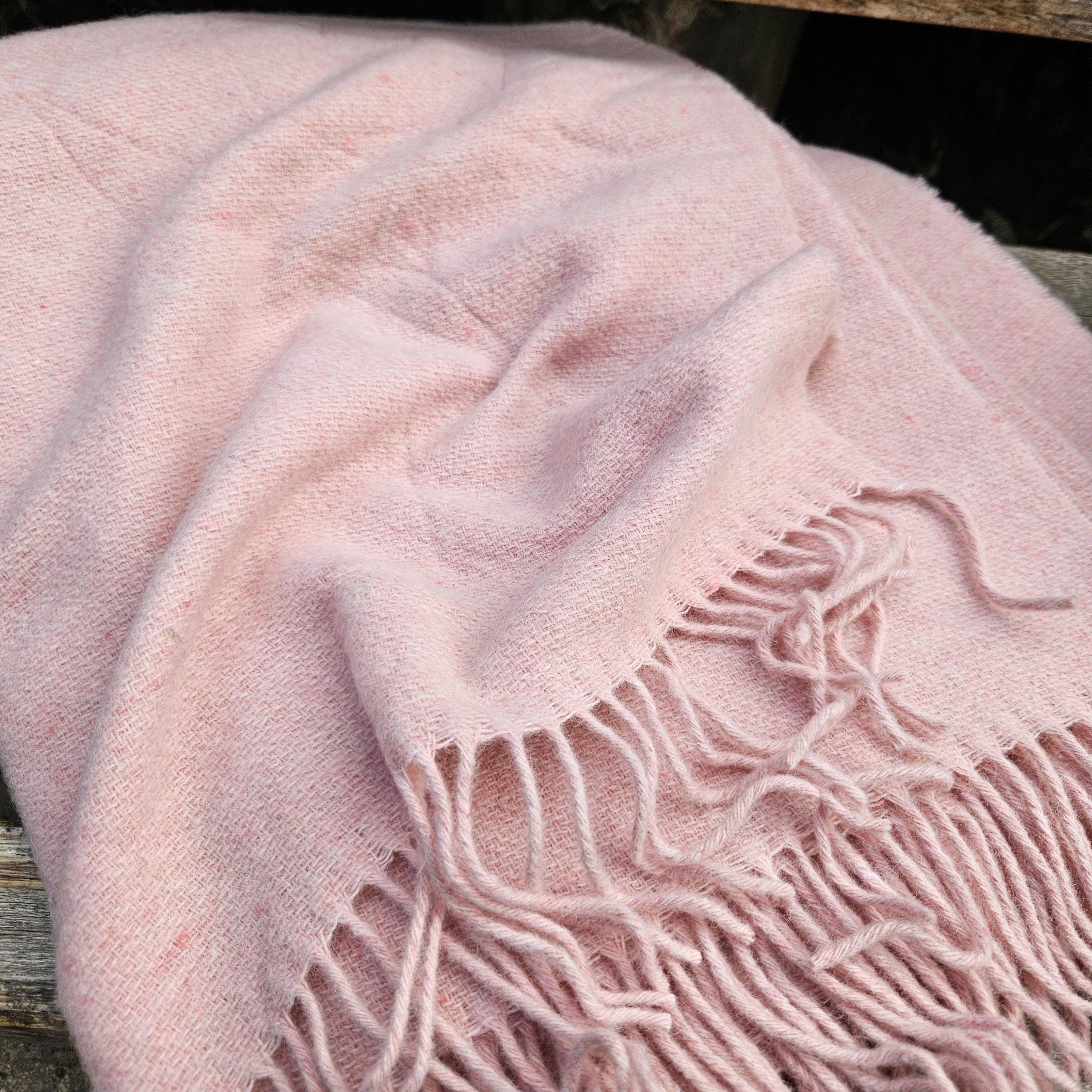 Lambswool blanket in pale pink, 100% wool natural throw plaid, IN2NORD hygge home Blanket, Throw Plaid Warm thanksgiving Gift