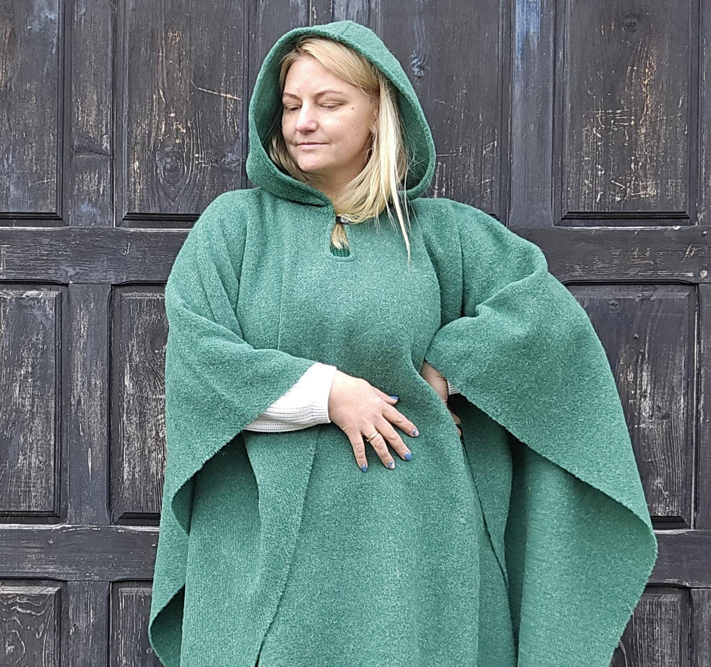 wool cape poncho coat for men or women in green IN2NORD