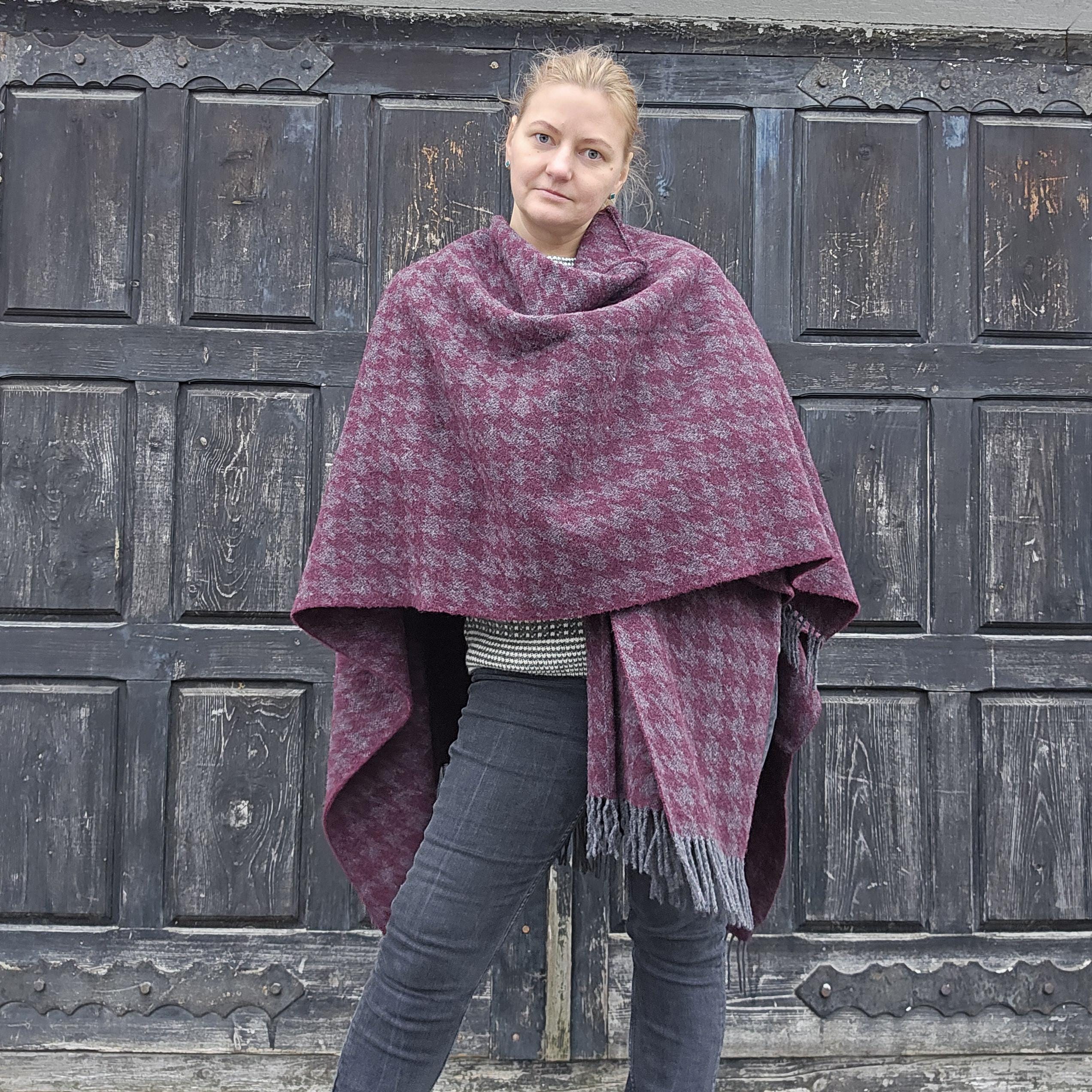 Wool Poncho Wrap Umea - Natural Wool Cape Outdoor | One Size Shawl With Fringes