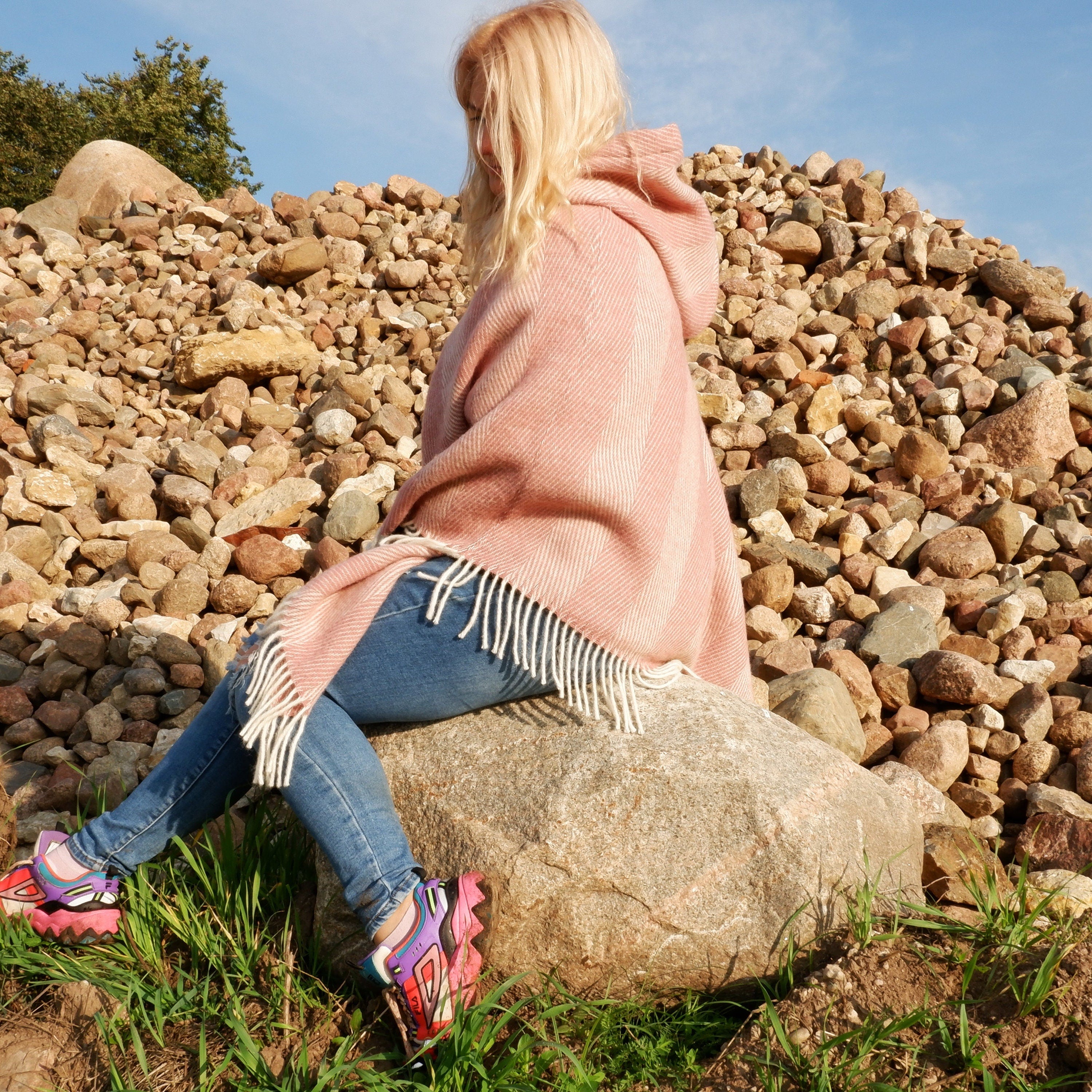 Pink Wool Poncho - Hooded Wool Blanket Cape With Fringes, Comfortable Outdoor Wear