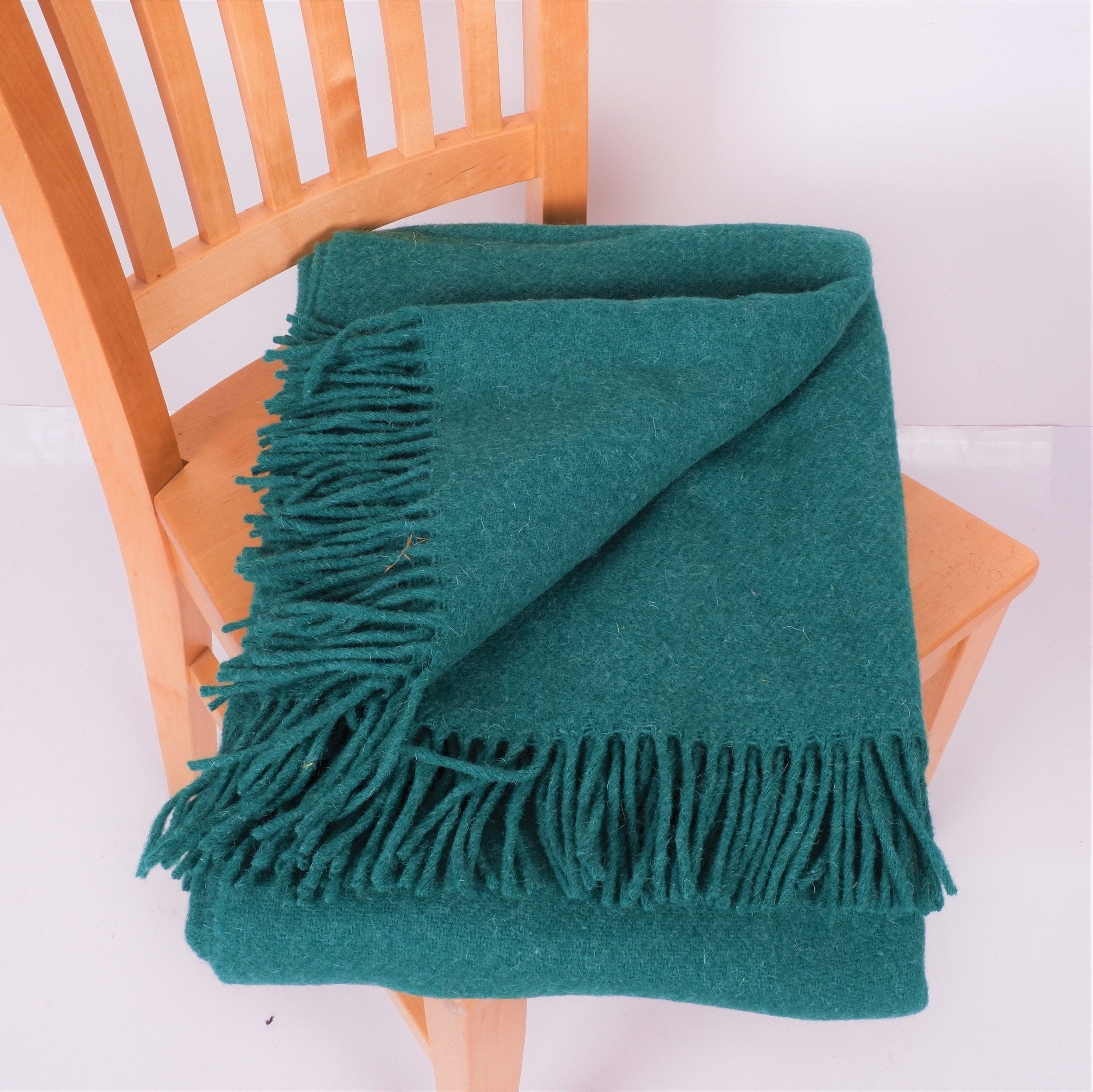 Burgundy Wool Blanket | Cozy Breathable Wool Throw – Natural Temperature Regulating Plaid