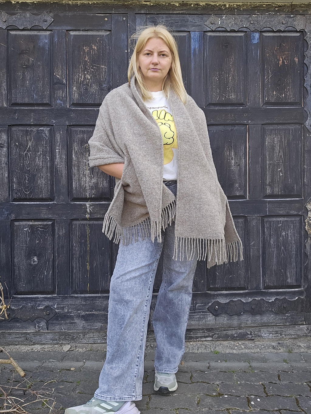 Wool Pocket Shawl – Classic Knitted Poncho Wrap With Pockets & Fringe Cape