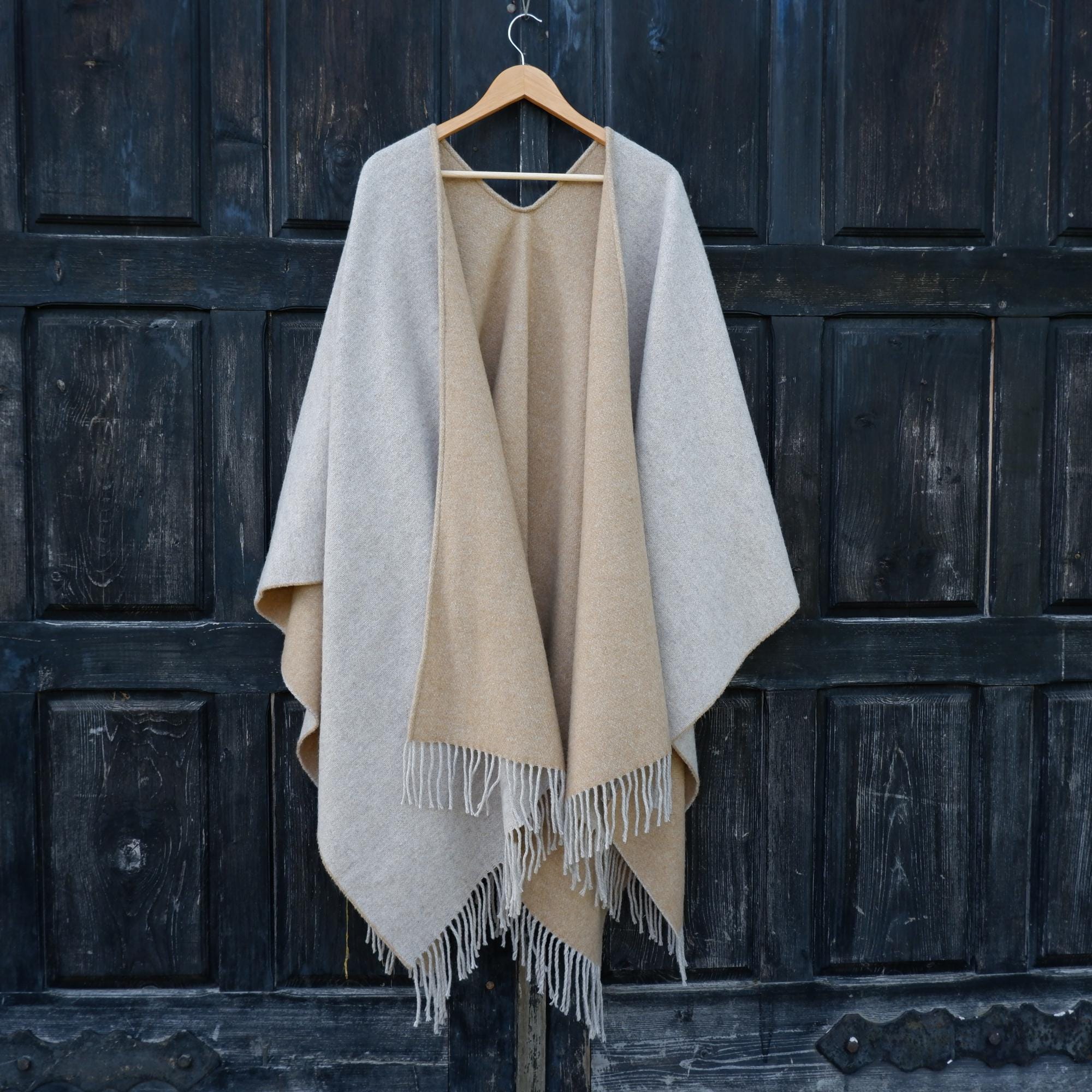 Merino wool PONCHO Ruana - 100% wool WRAP beige - lambswool wool cape for outdoor Open front cape shawl with fringes UMEA