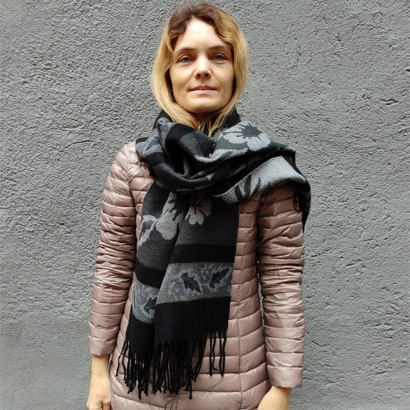 Lambswool Wrap Shawl, frindged fleece Shawl Ruana, Wool Wrap Ladies, Poncho Women, Oversized Scarf, Bridal Lambswool Shawl black gray floral