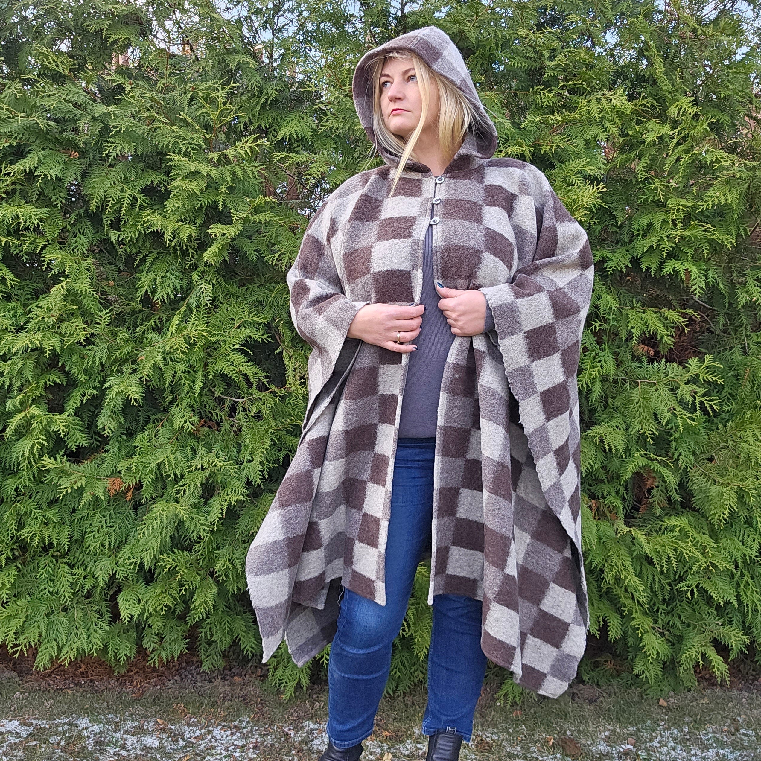Wool Blanket Poncho Sala - Unisex Hooded Wool Cape With Fringes | Comfortable Outdoor Shawl