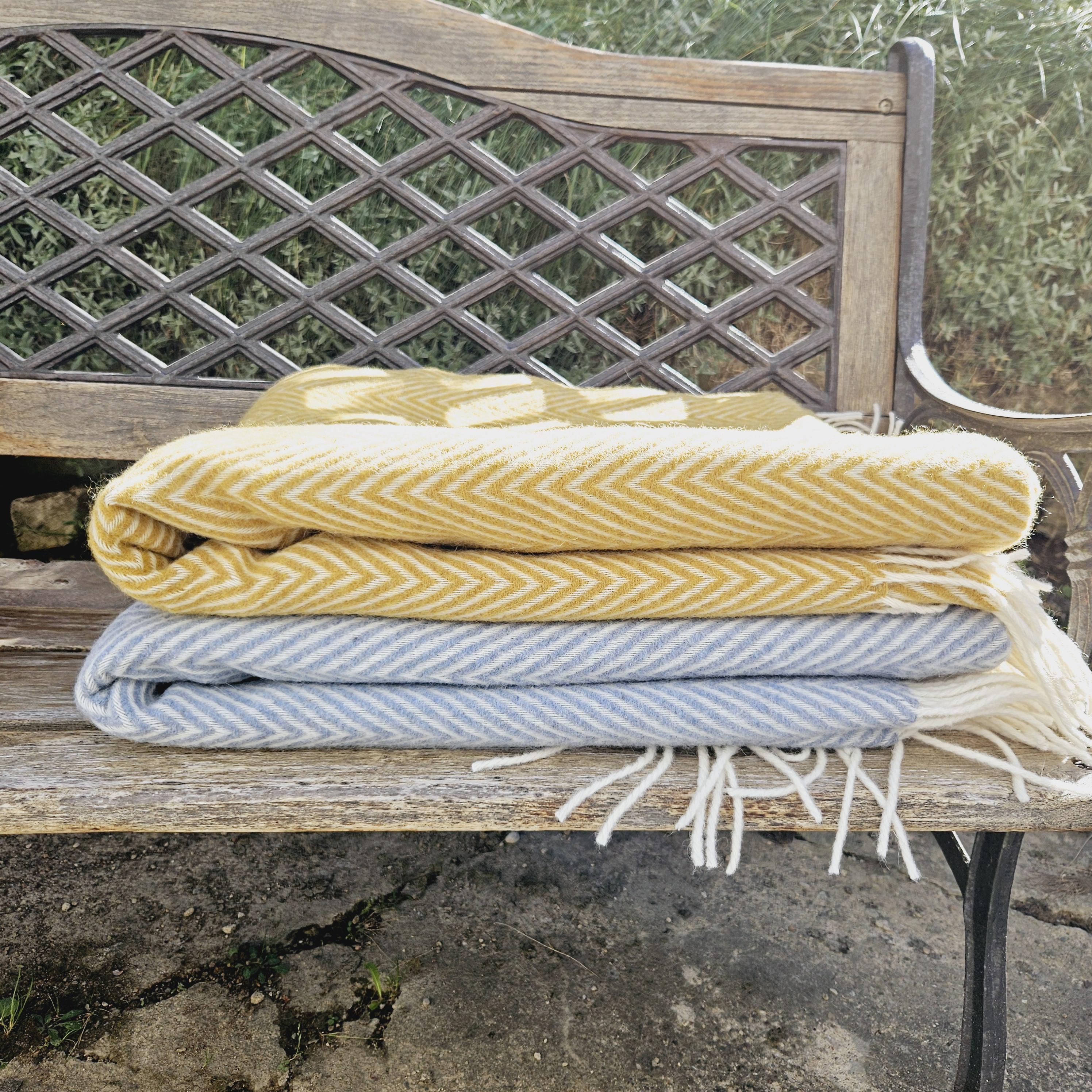 Lambswool Blanket – Warm Winter Wool Throw | Natural Wool Plaid Reversible Cozy Home