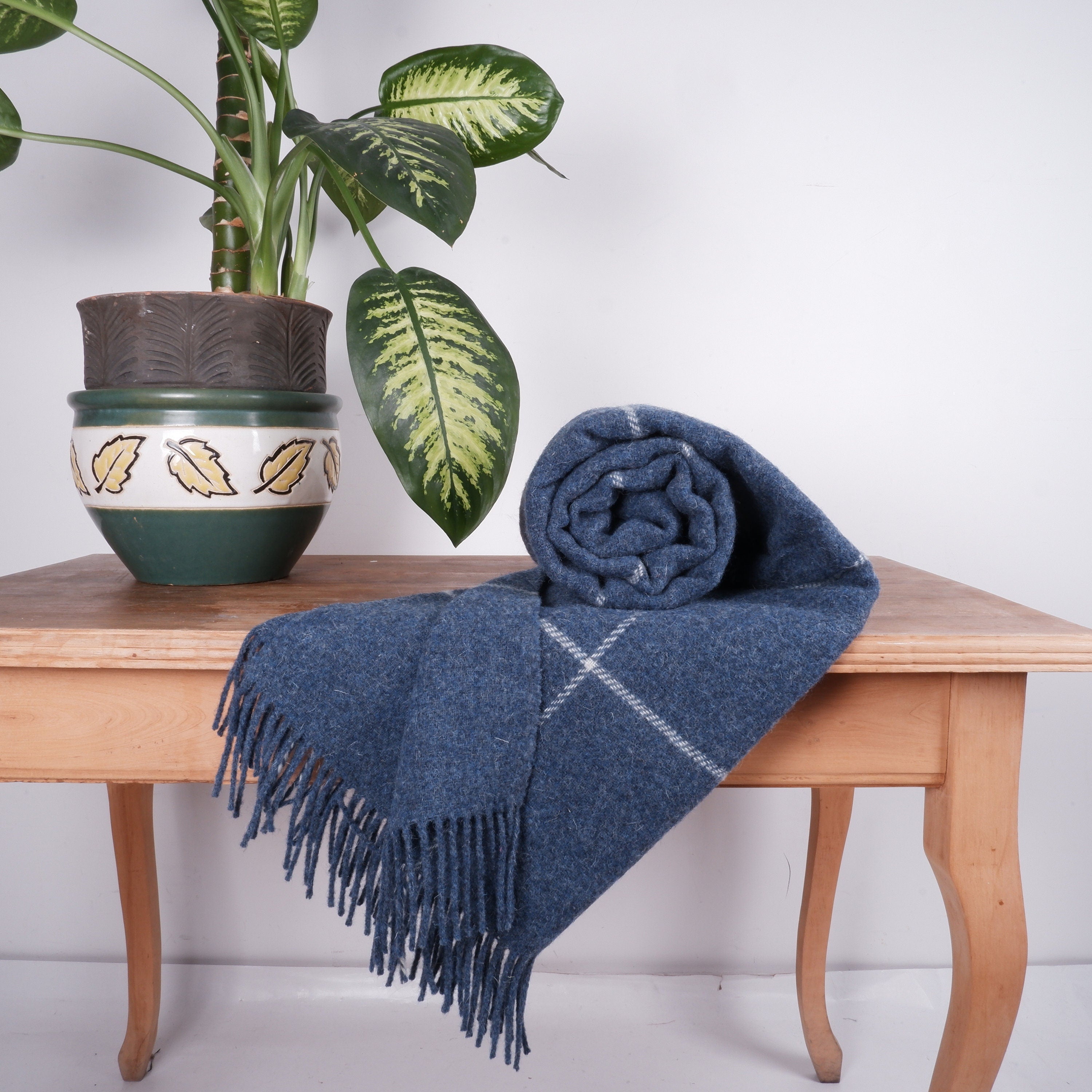 New Zealand Wool Blanket – Classic Plaid Sofa Throw | Warm, Breathable, Hypoallergenic