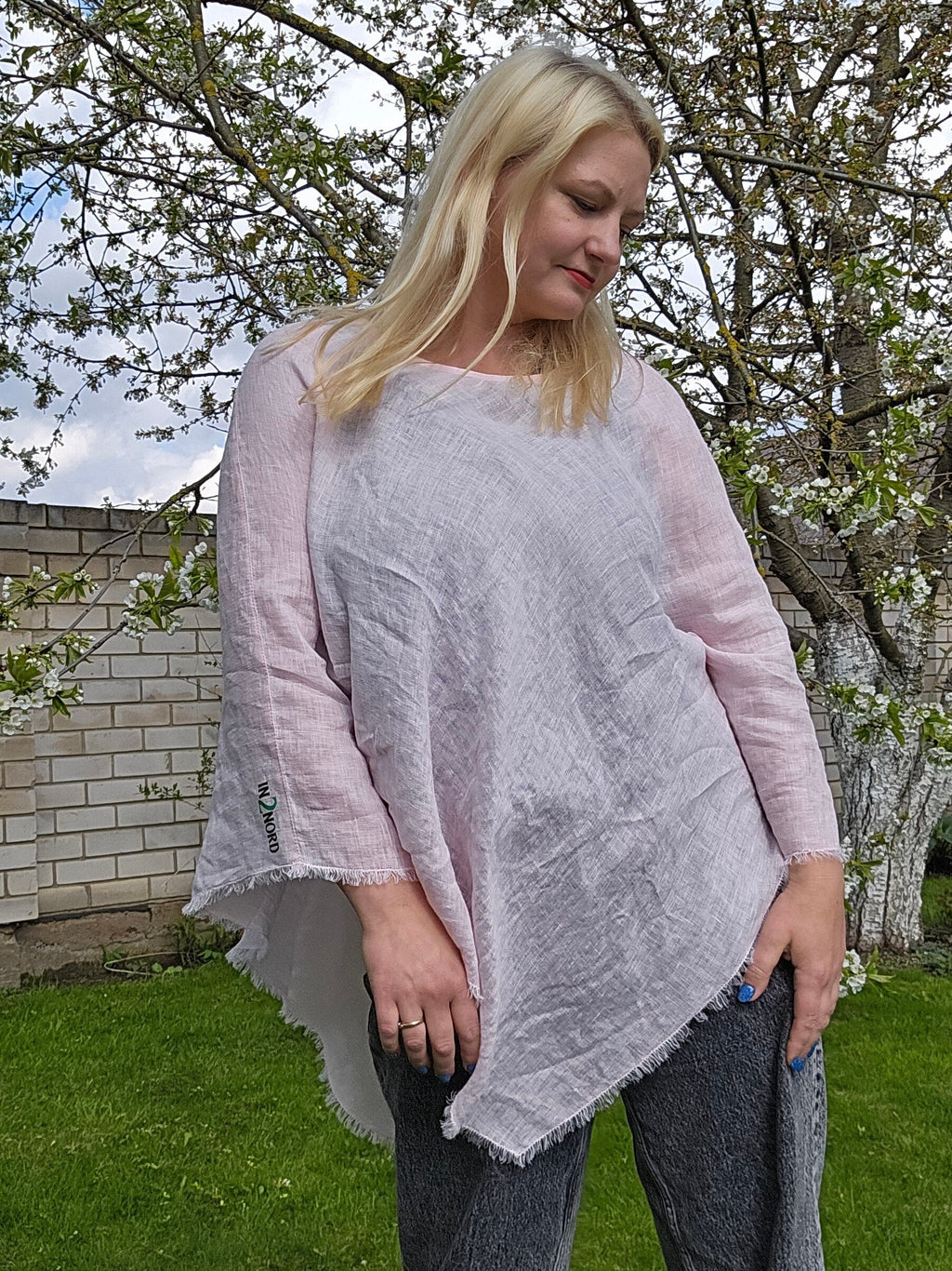 Linen poncho cape shawl VISBY - Unisex ruana cape cloak shawl Women, mom gift , flax  Gauze sheer Cover Up, Summer Vacation Outfit one size