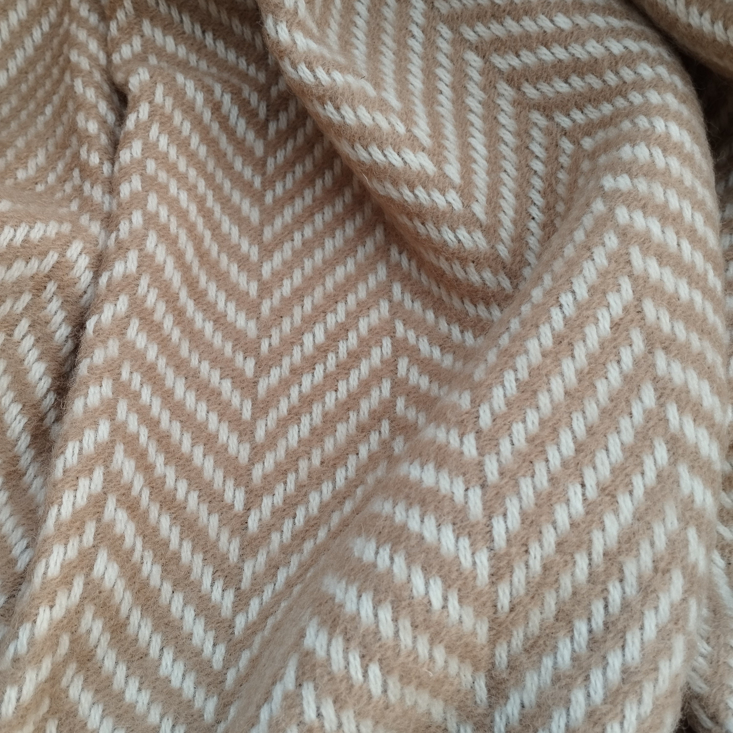 Extra fine quality lambswool blanket soft warm and cozy large brown large sofa throw plaid blanket MERINO WOOL 150x220cm/55x79 inch IN2NORD