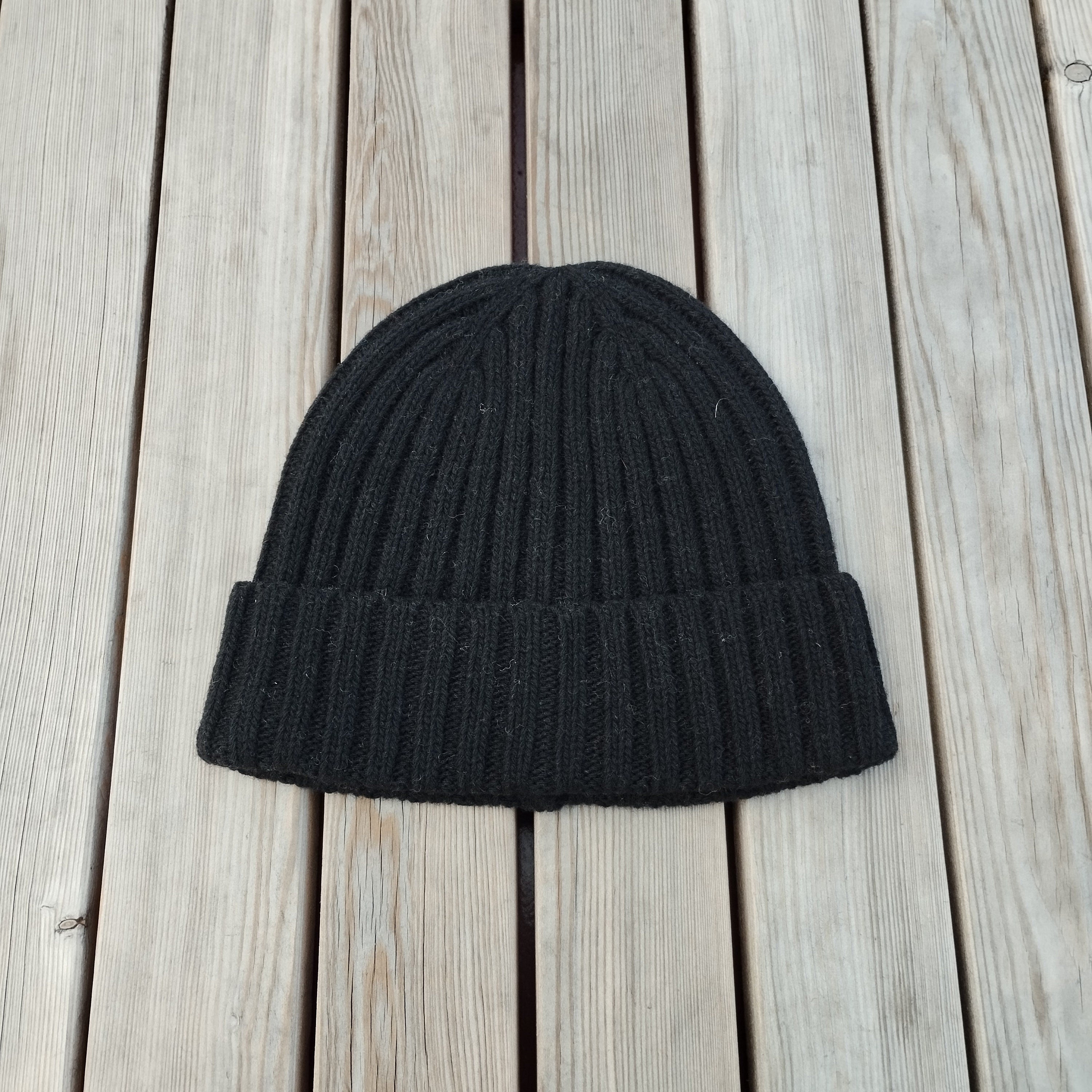 Chunky Merino Wool Beanie – Unisex Winter Hat | Soft Knit Cap, Cuffed & Cozy