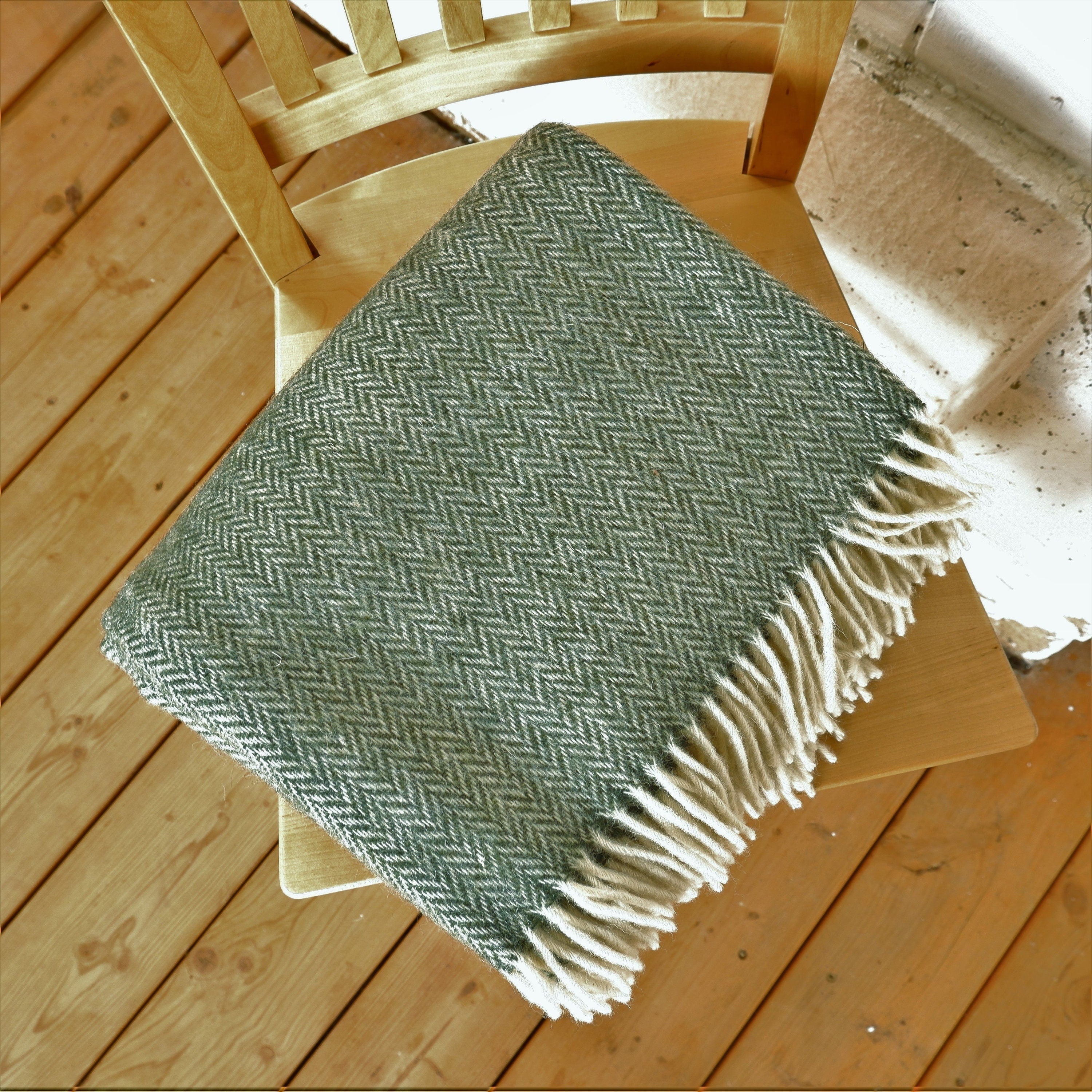 Wool Blanket Cozy Sofa Throw – Natural New Zealand Wool Plaid With Fringe Edge