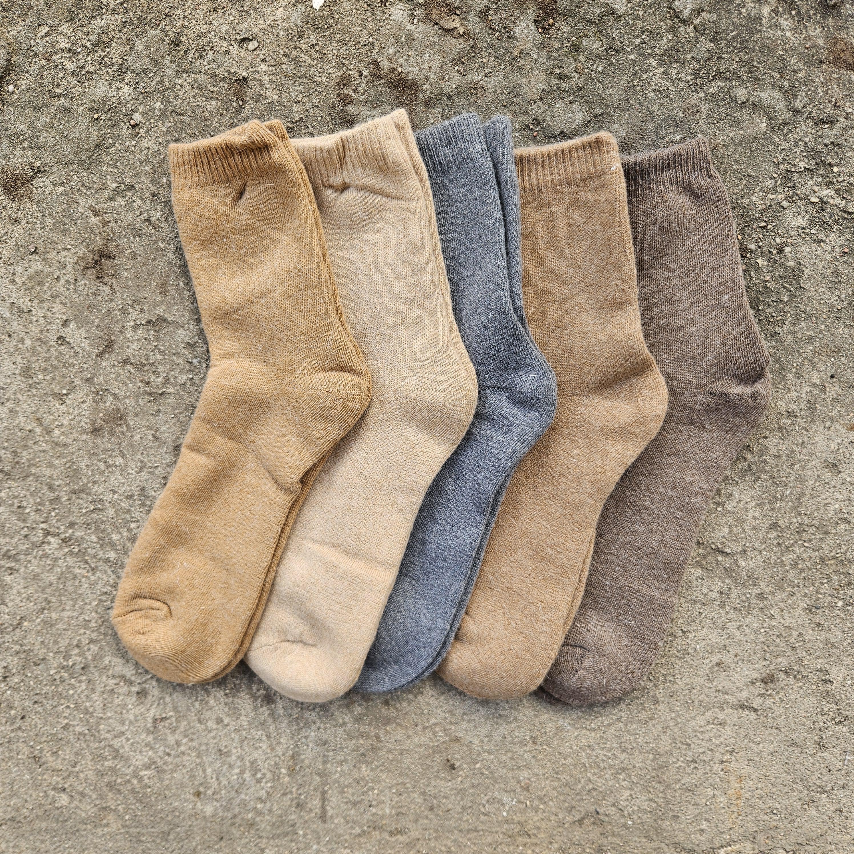 Thicker Merino Wool Socks – Nordic Warm Gray Hiking Socks for Men & Women