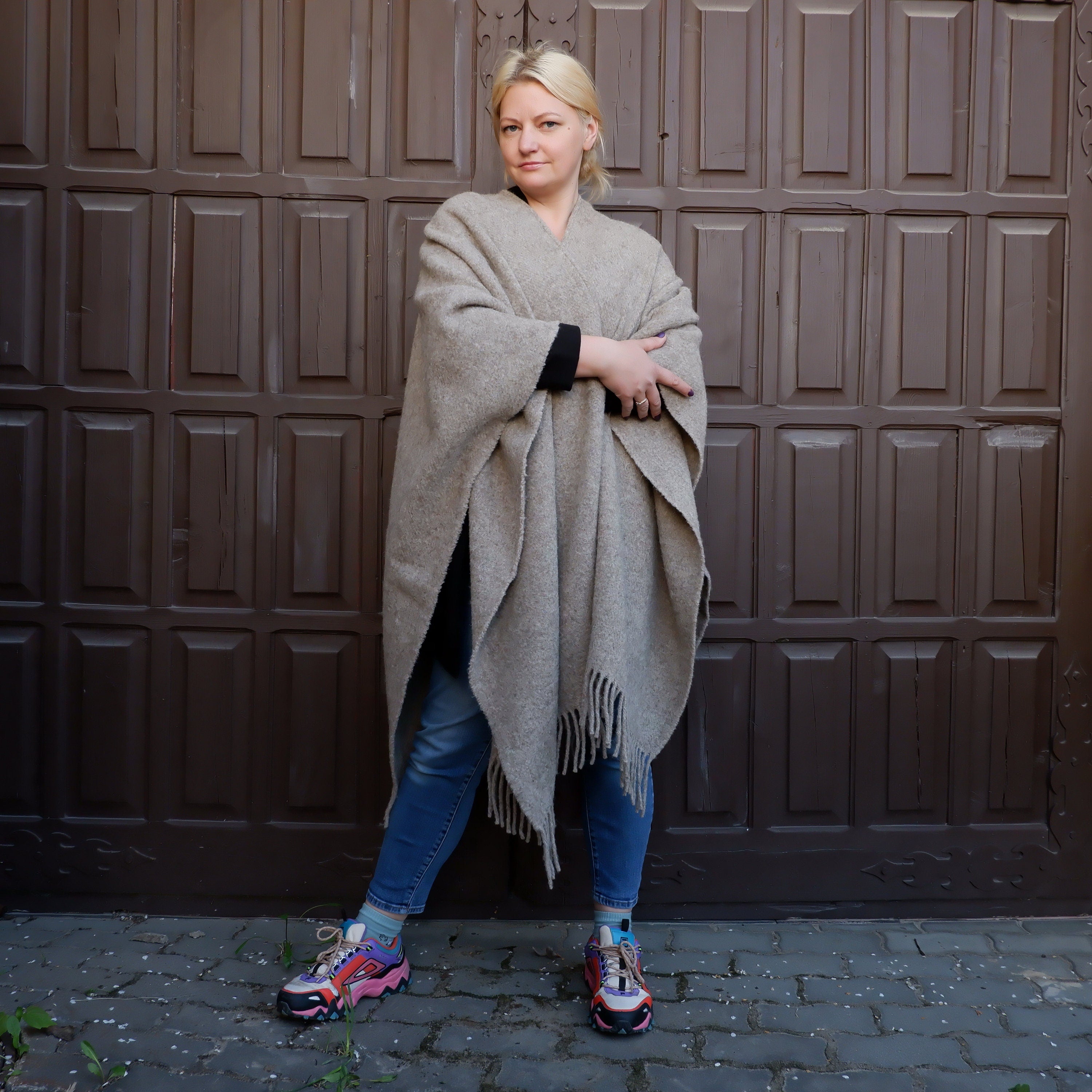 Wool Poncho Umea – Natural Wool Wrap With Fringe | One Size Reversible Cape