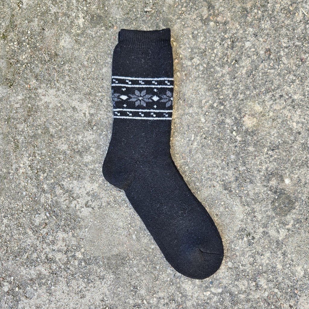 thicker MERINO WOOL Socks - black Snowflake - Size EUR 39-42 43-46 Nordic warm socks for men or women Unisex Hiking Running everyday