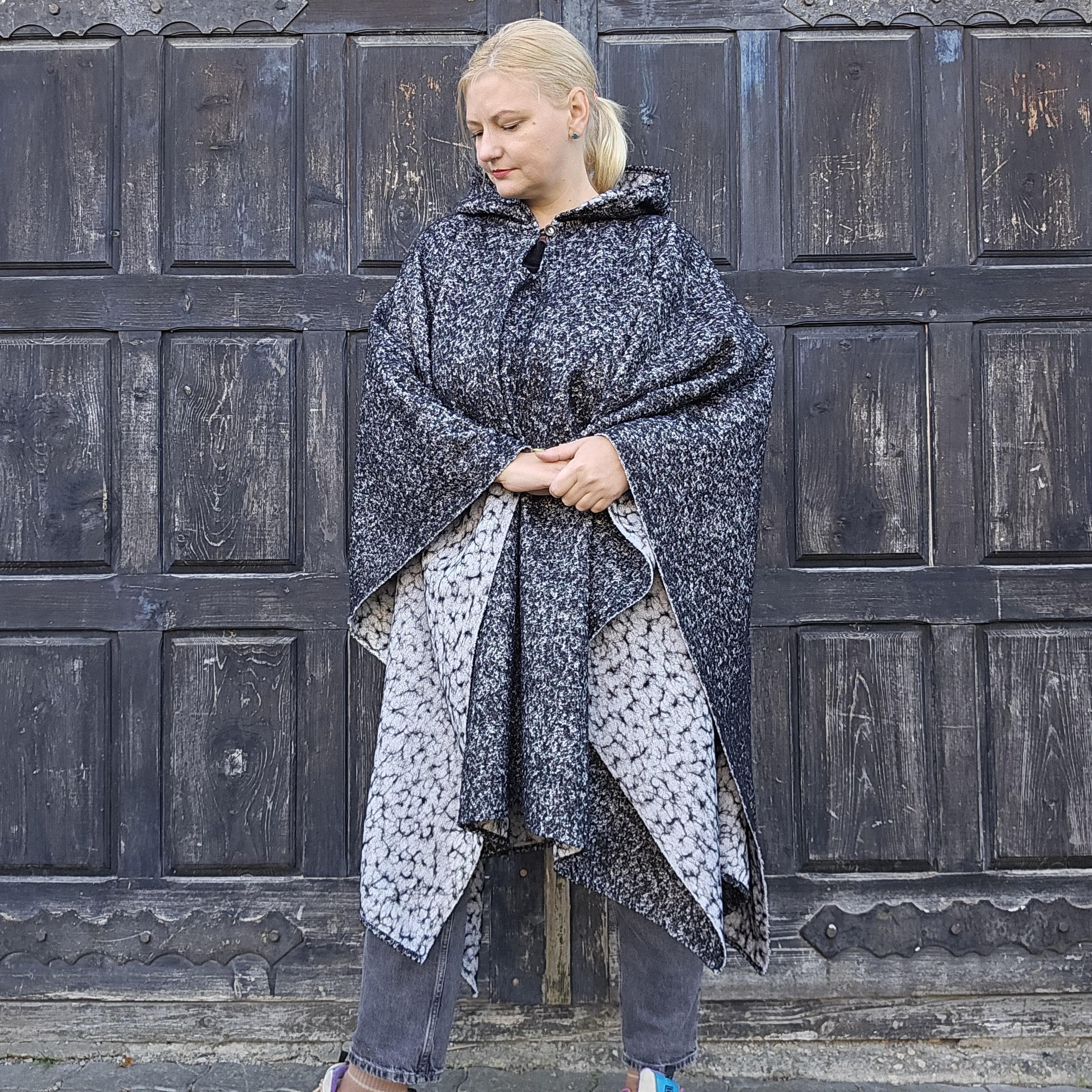 Wool Poncho Oland - Unisex Ruana Cape Brown Blanket Hooded Outdoor Cloak Shawl