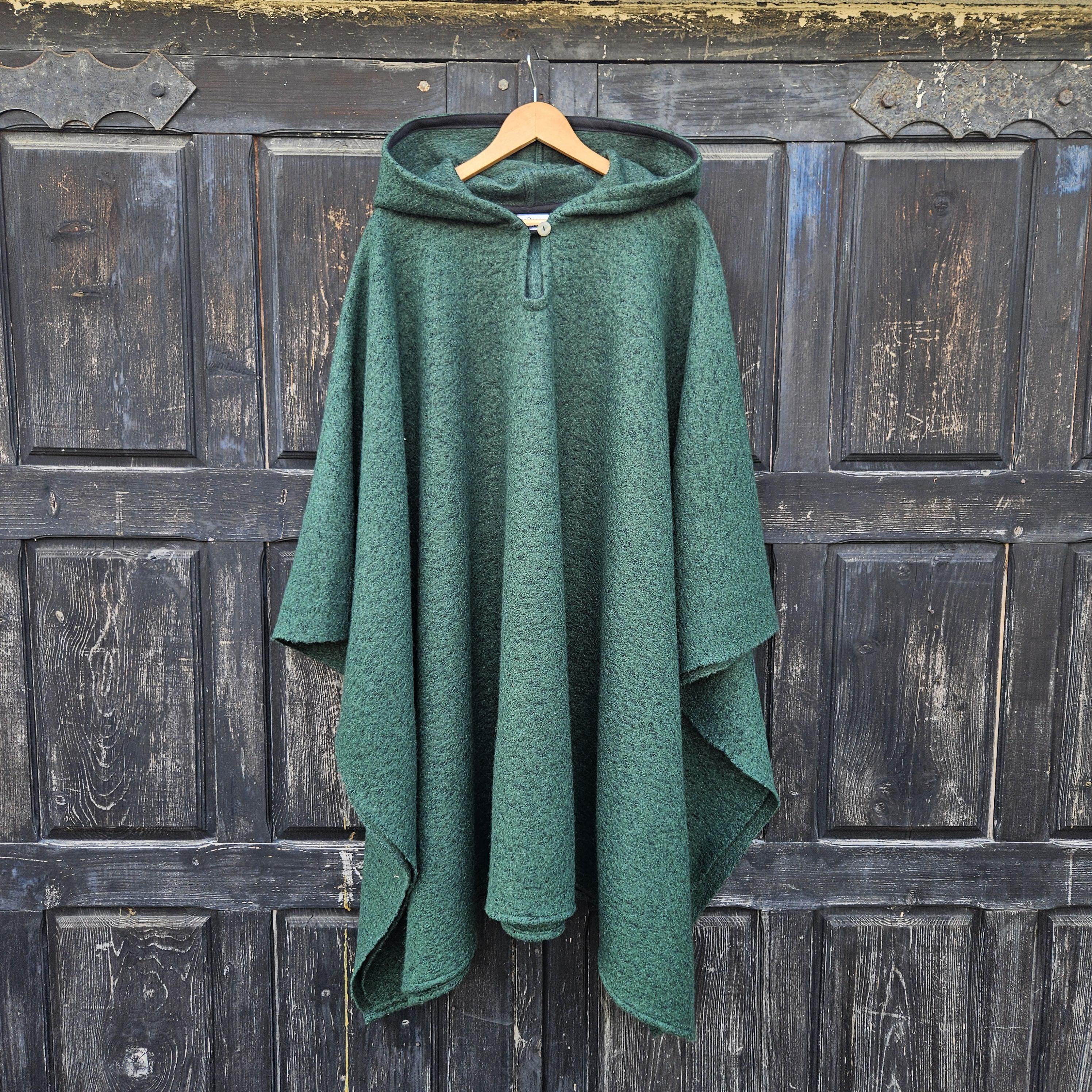 Wool Poncho Oland - Unisex Ruana Cape Green Wool Blanket With Hood | Comfortable Outdoor Cloak