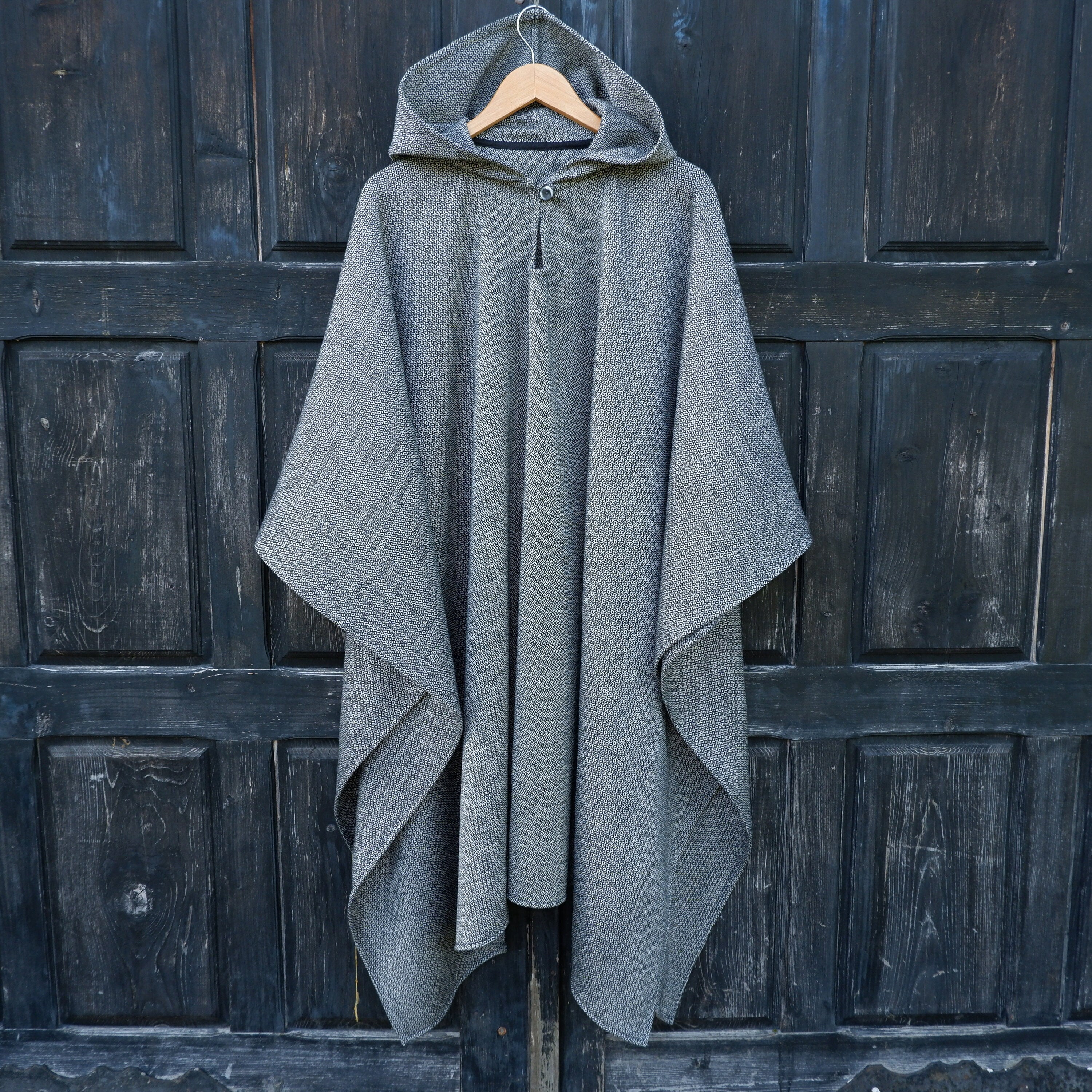 Wool Poncho - Unisex Ruana Cape | Grey Wool Blanket Hooded Shawl Cloak