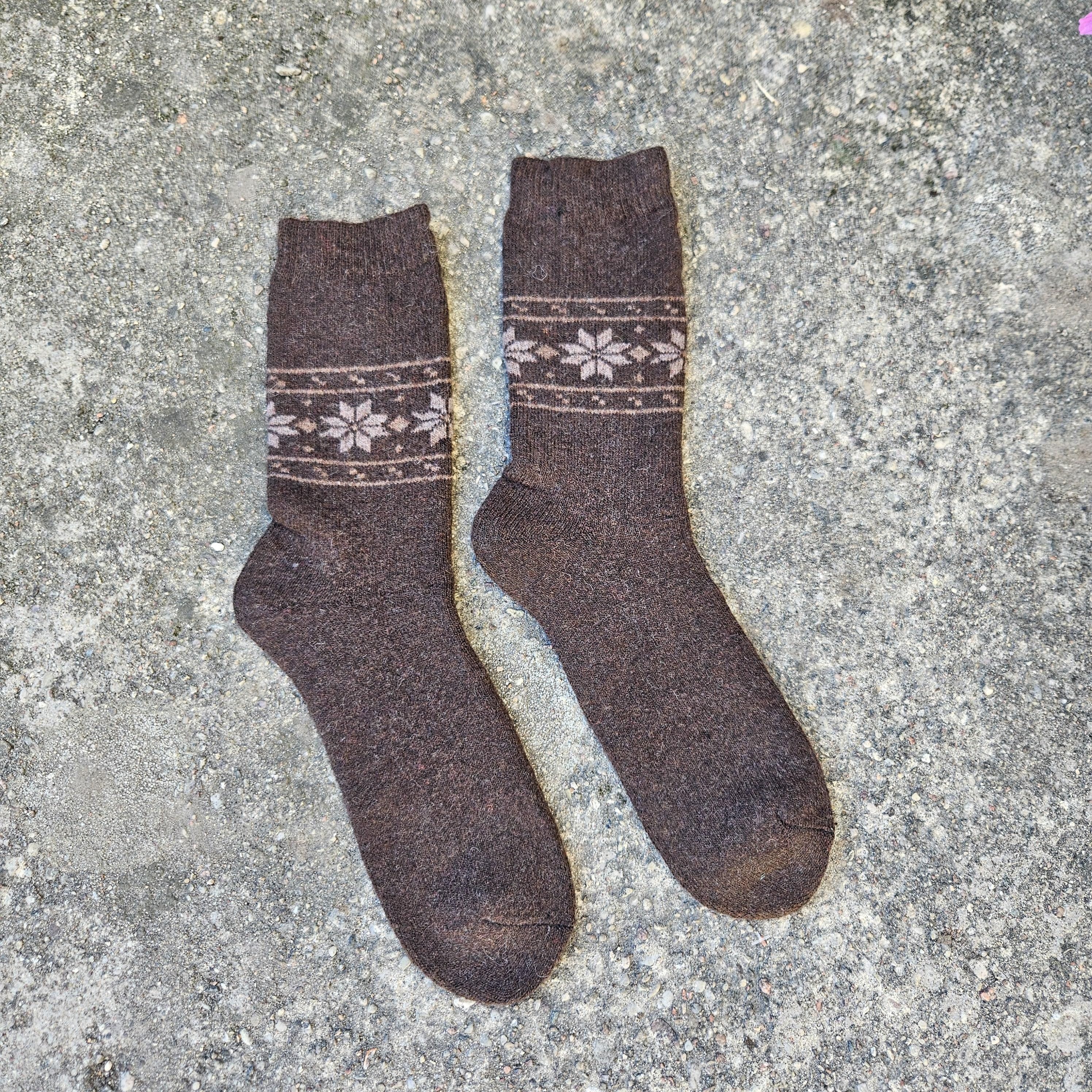 thicker MERINO WOOL Socks - black Snowflake - Size EUR 39-42 43-46 Nordic warm socks for men or women Unisex Hiking Running everyday