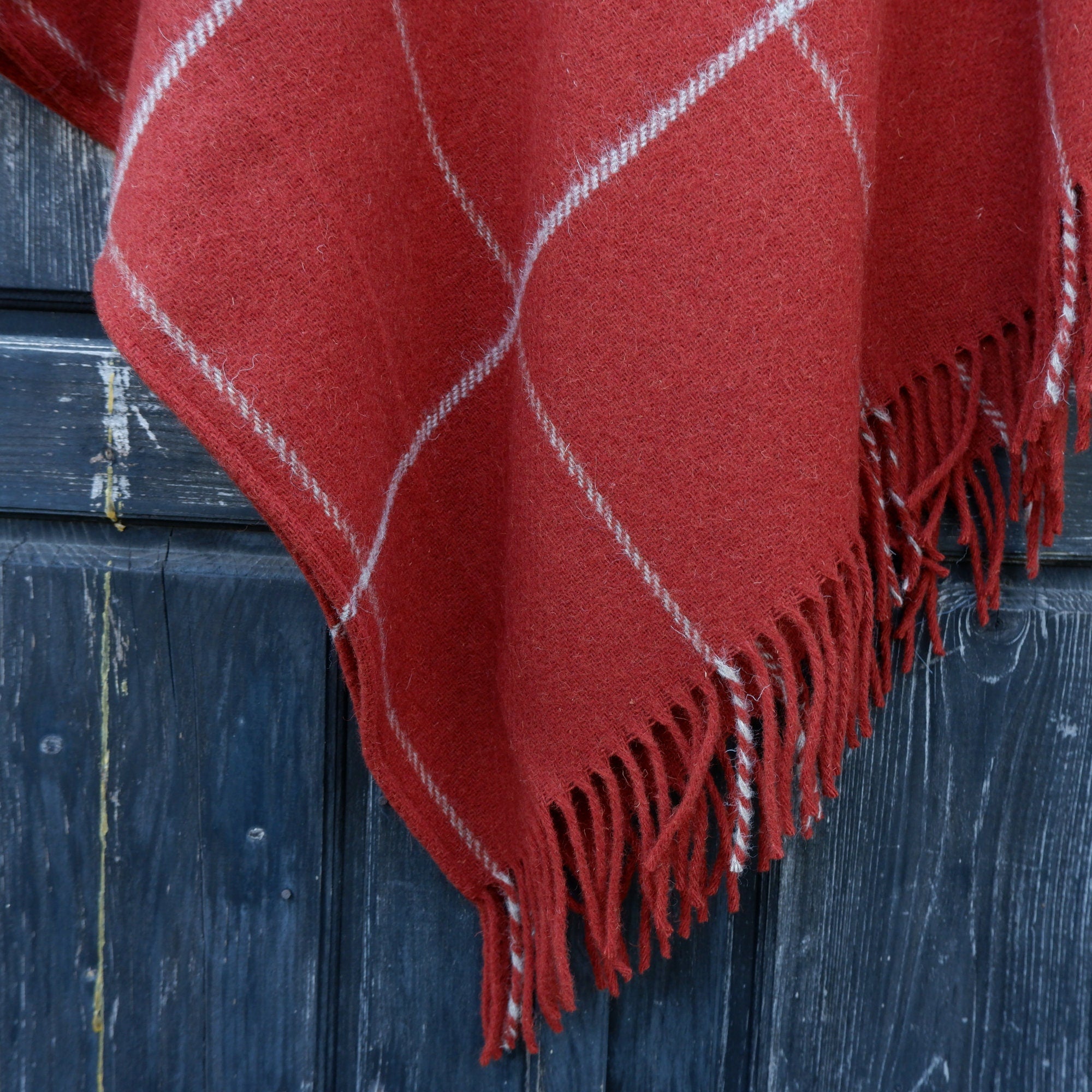 Red Wool Blanket Poncho Kiruna – Hooded Cape Ruana with Fringes, Comfortable Outdoor Cape