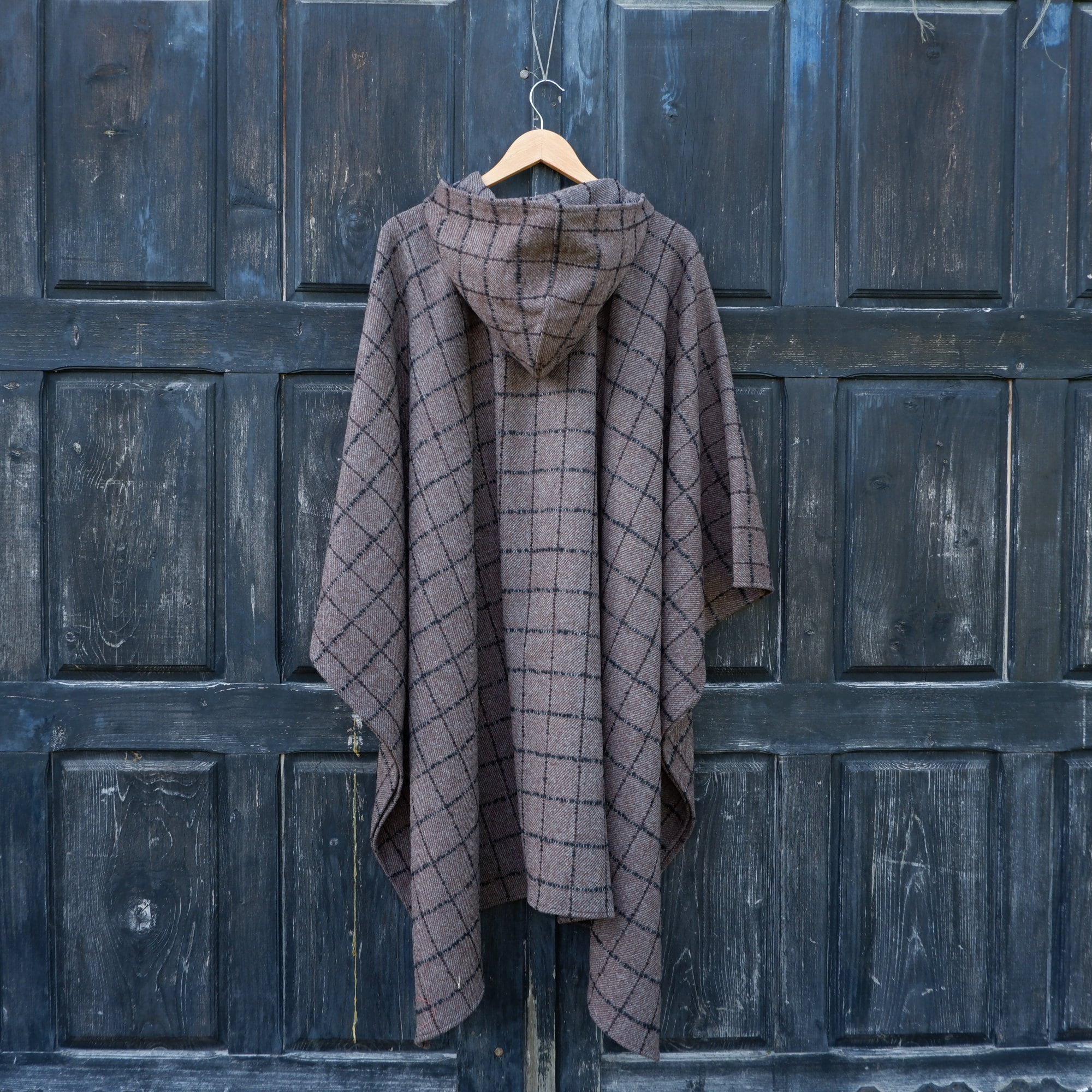 Wool Poncho Oland - Unisex Ruana Cape Grey Blanket With Or Without Hood | Comfortable Outdoor Shawl