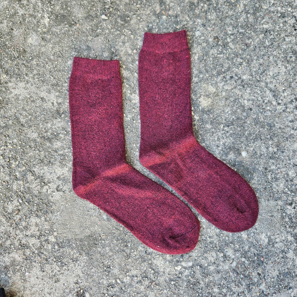 Thin Merino Wool Socks – Lightweight Black Nordic Hiking & Running Socks
