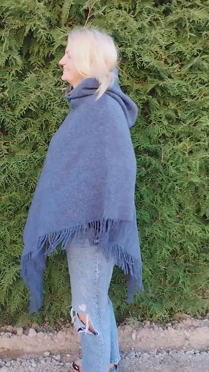 Wool Blanket Poncho – Hooded Wool Cape with Fringes | Comfortable Outdoor Grey Shawl