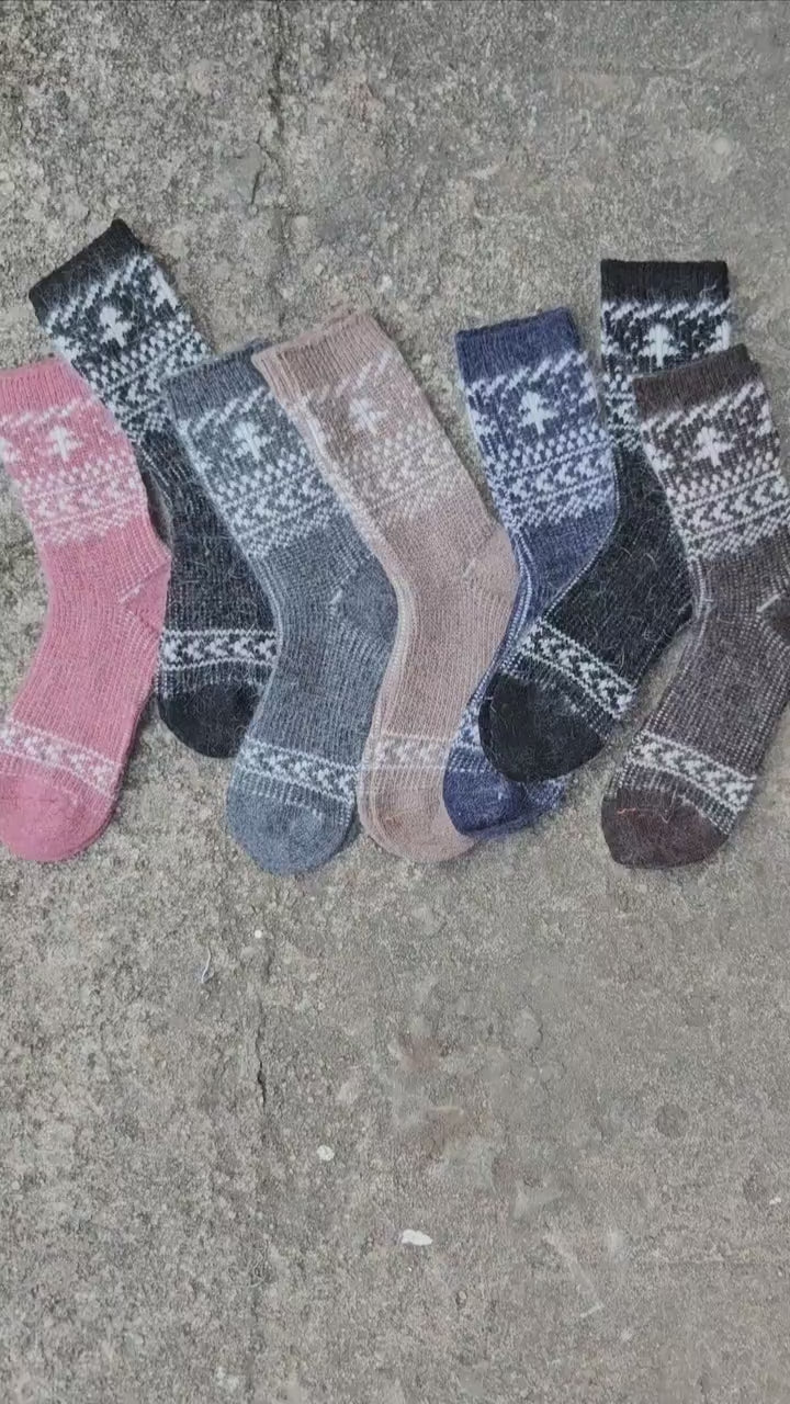 Alpaca Wool Socks – Warm Thermal Hiking Socks With Reinforced Arch Support