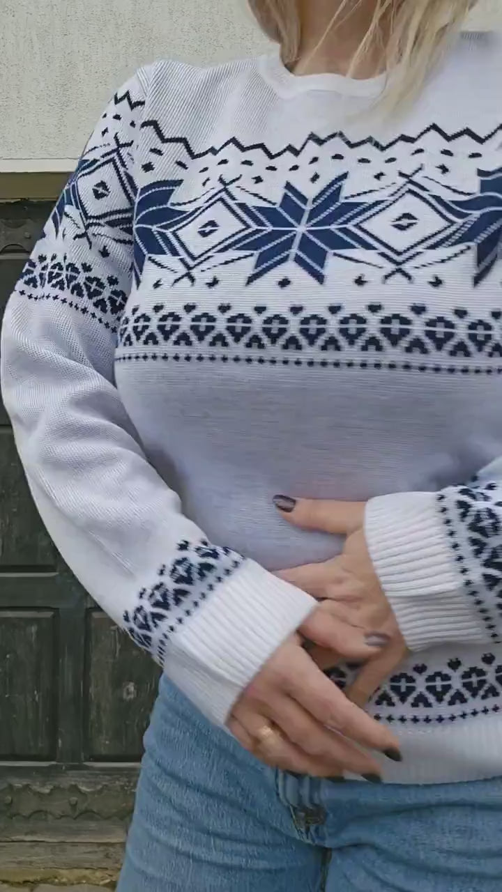 Scandinavian Wool Jumper – Lightweight Organic Wool Blend Pullover With Snowflake Pattern